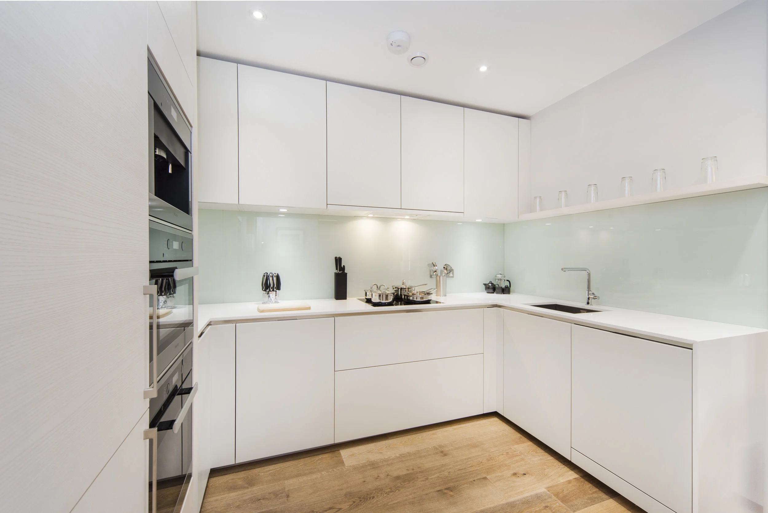 Kitchen_2.jpg
