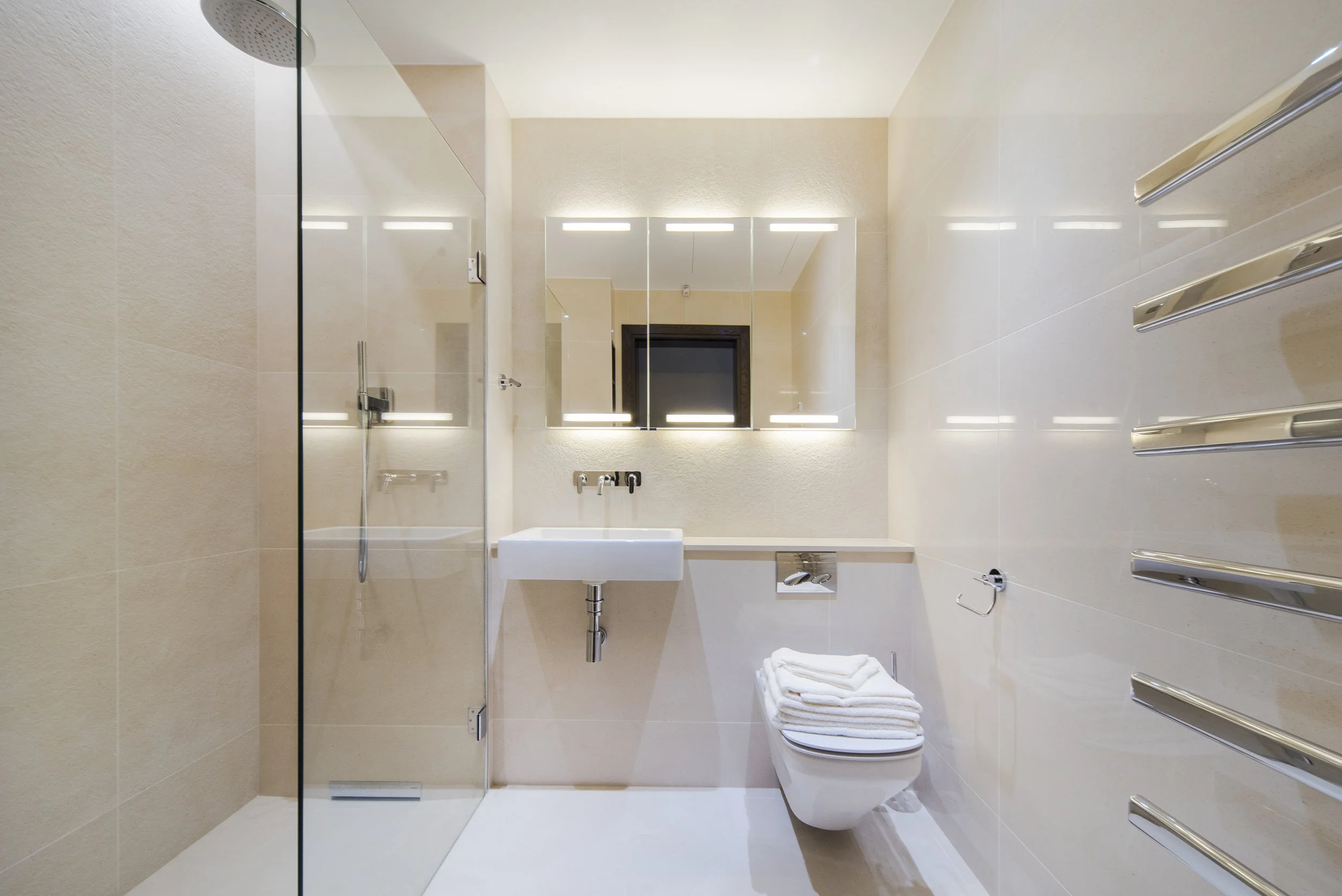 Shower Room.jpg