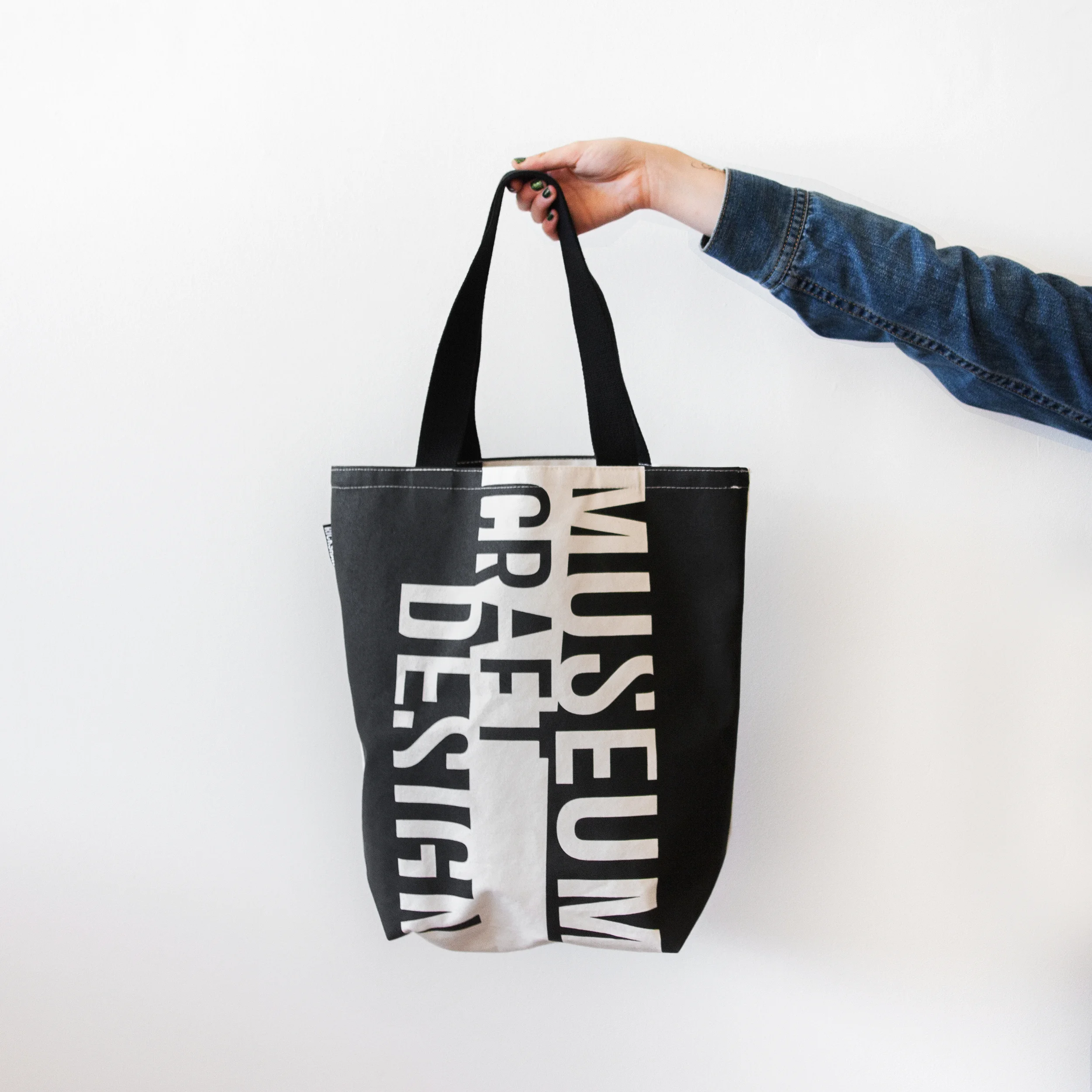 2016-Mcd-tote-04.jpg