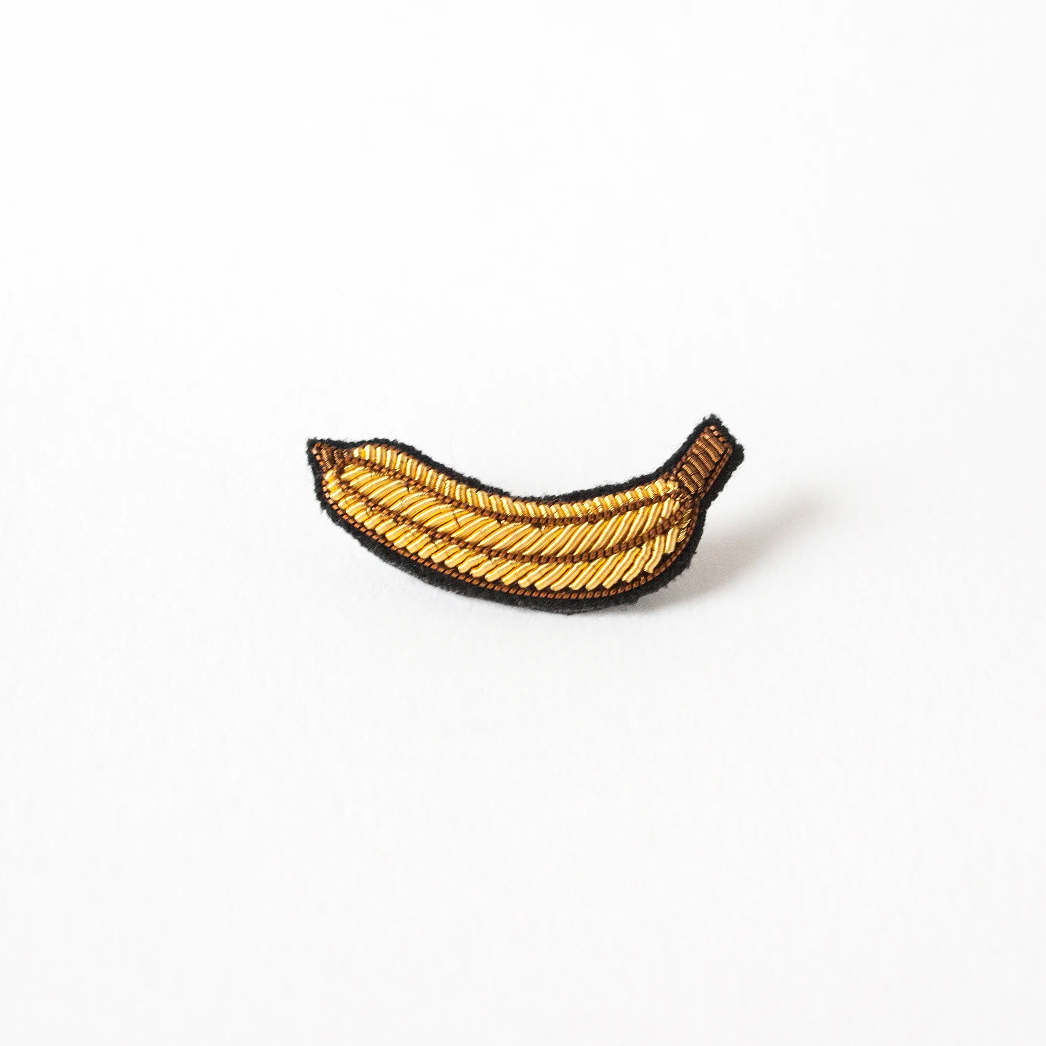 Embroidery-Pin---Banana (1).jpg