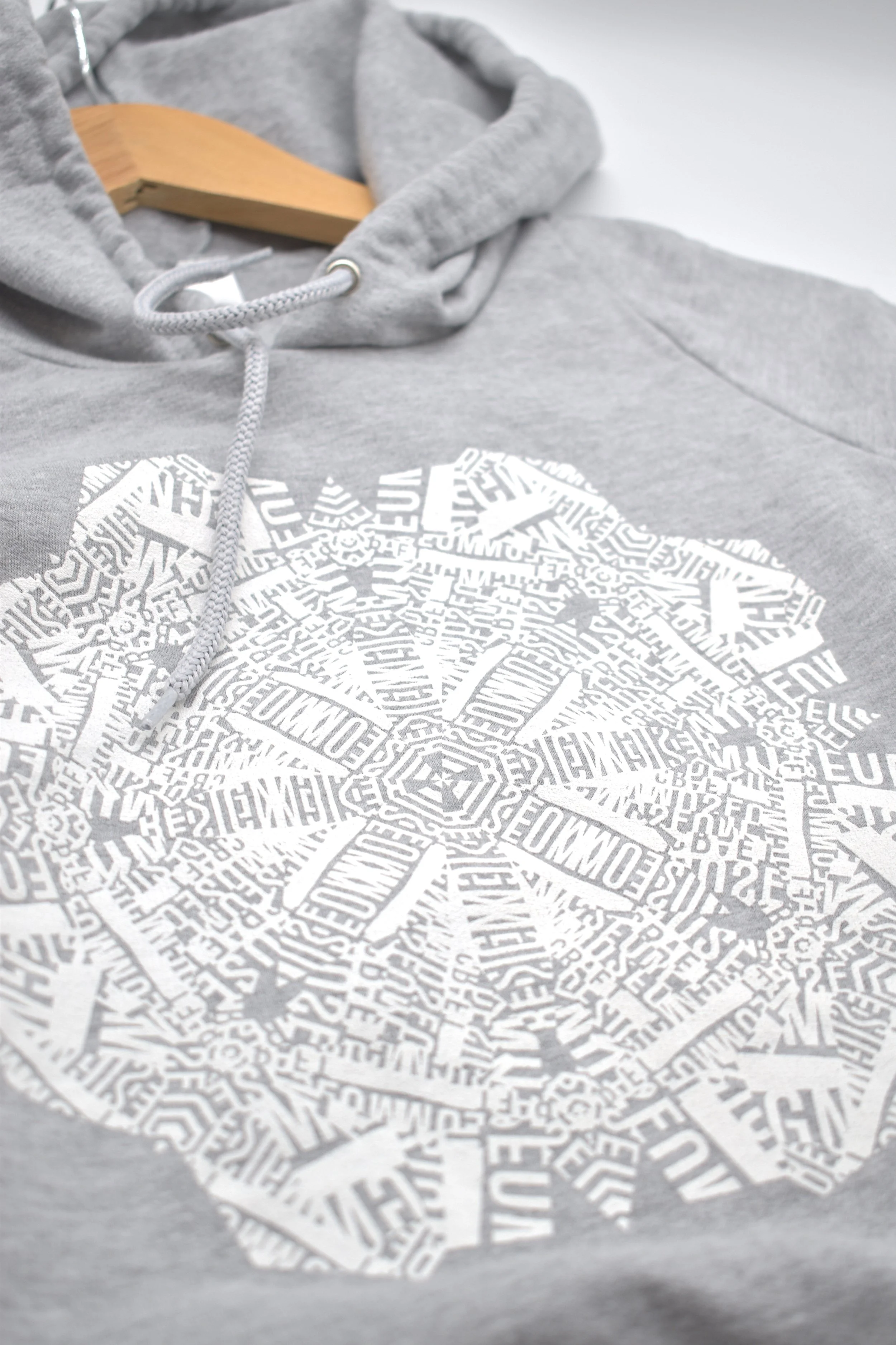 hoodie2.JPG