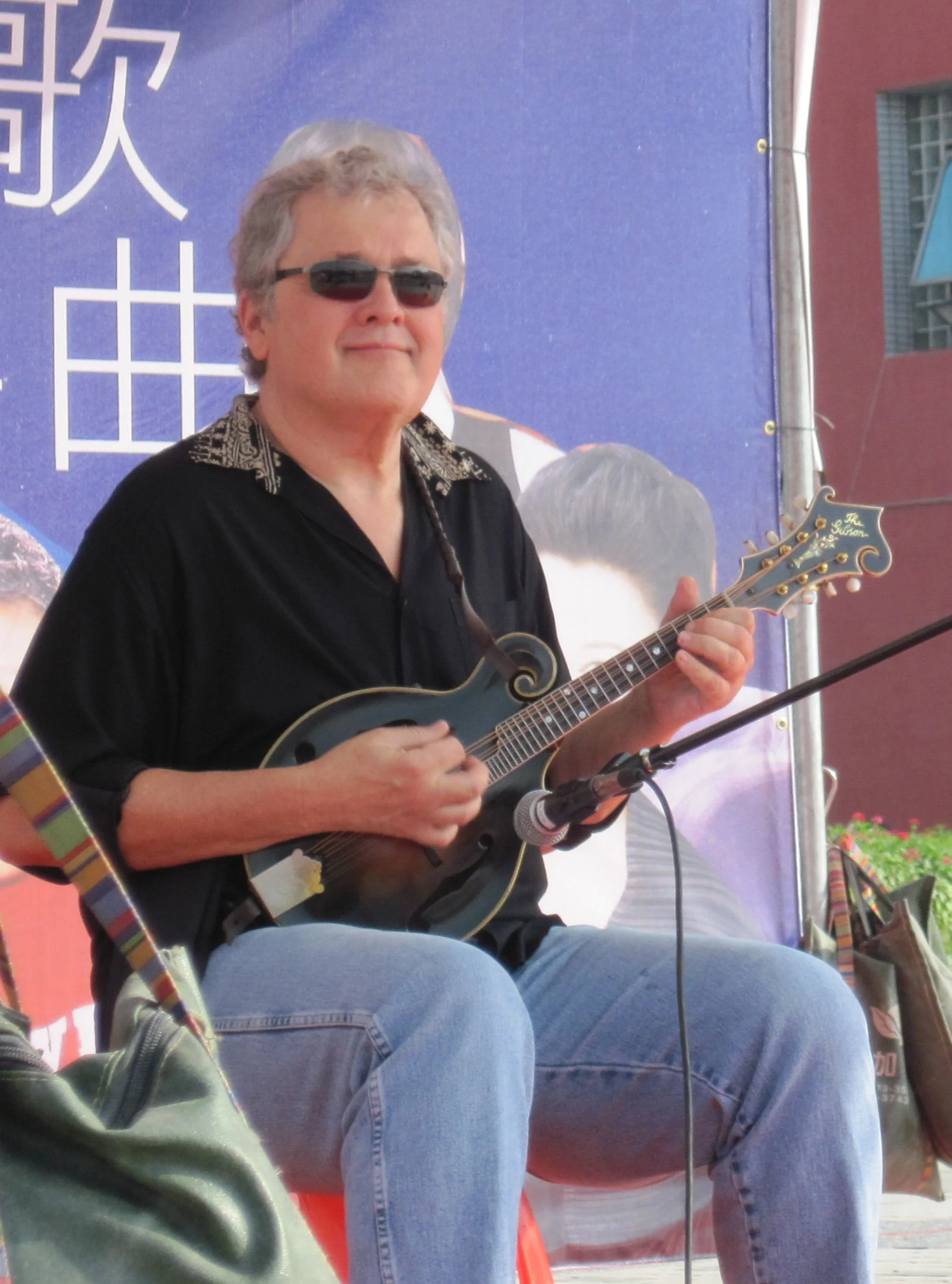 Tony performs in Kaoshuing, Taiwan Photo by Atamo Shakti