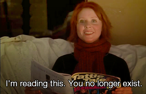 placeholder_1420210260-miranda_hobbes_reading_magazine.gif