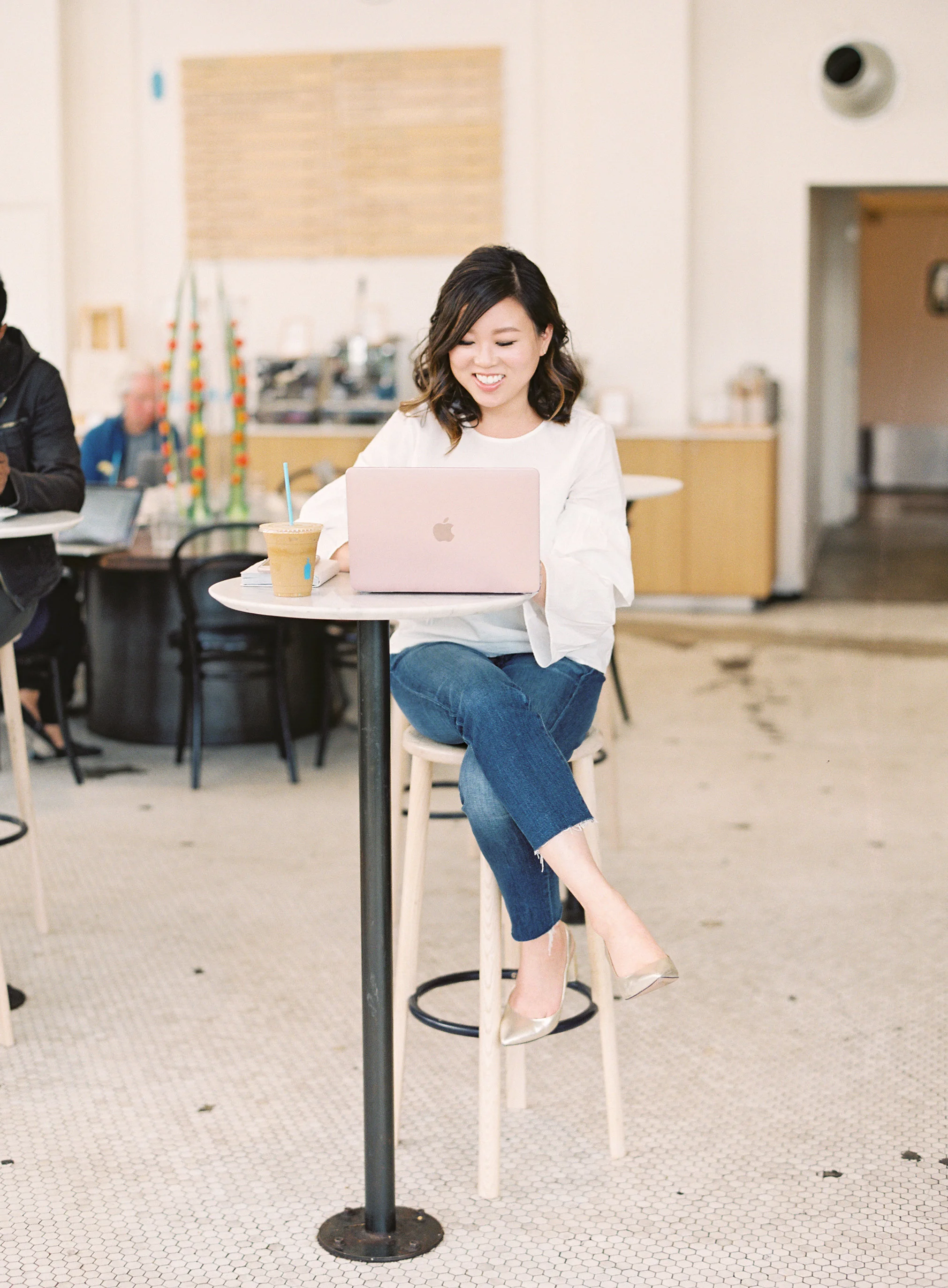 Jessica_Portraits_BlueBottleCoffee_070.jpg