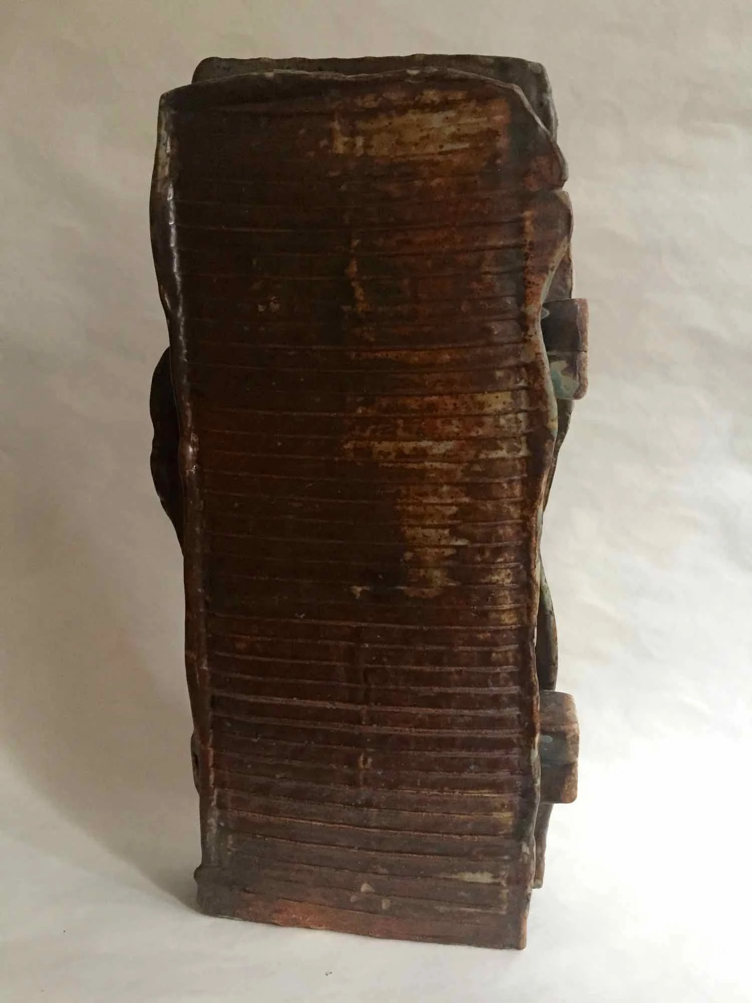 Flat Ribbed Vessel, 2015, stoneware, 16x8x2"