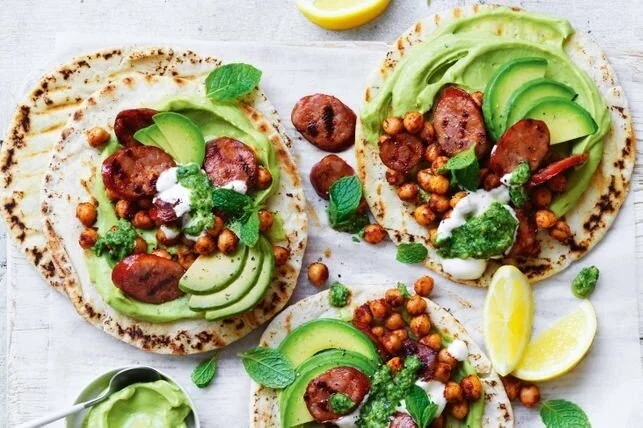 Avocado+Pitas+with+Spiced+Chickpeas.jpg
