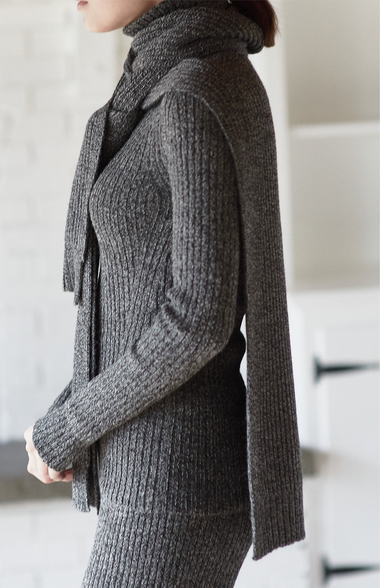 Combining contemporary design with traditional Andean knitting techniques, Eleven Six knit dressing. As a mother, wife, and entrepreneur, Catherine designs for the modern woman in need of a versatile wardrobe to suit a lifestyle of work, travel and play. Inspired by Peru’s rich heritage of craftsmanship in textiles, with modern Alpaca yarns. Worn alone or mix and matched a relaxed femininity that is underscored by a signature neutral palette. Accented by seasonal tones, creams and a range of grey melanges, from the palest moulin to the darkest graphite, are accompanied by rich oatmeals and camels. 