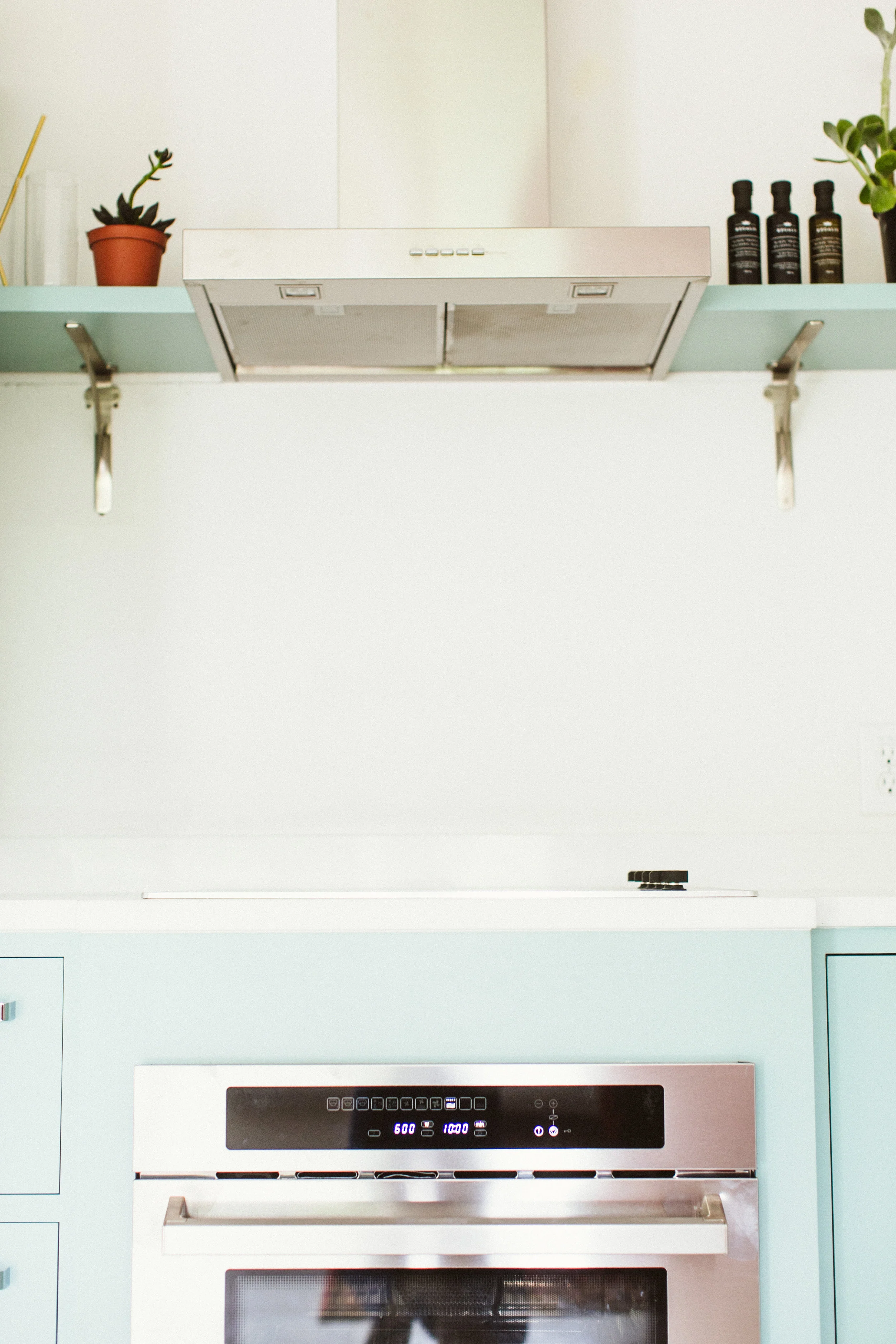 Compact Kitchens — JEANNE SCHULTZ DESIGN STUDIO