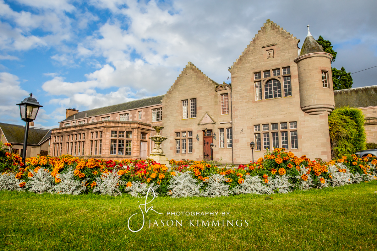 Perth-Murrayshall-Wedding-Photography-39.jpg