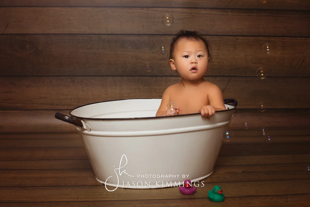Bathgate-West-Lothian-baby-cake-smash-photography-Kara-7.jpg