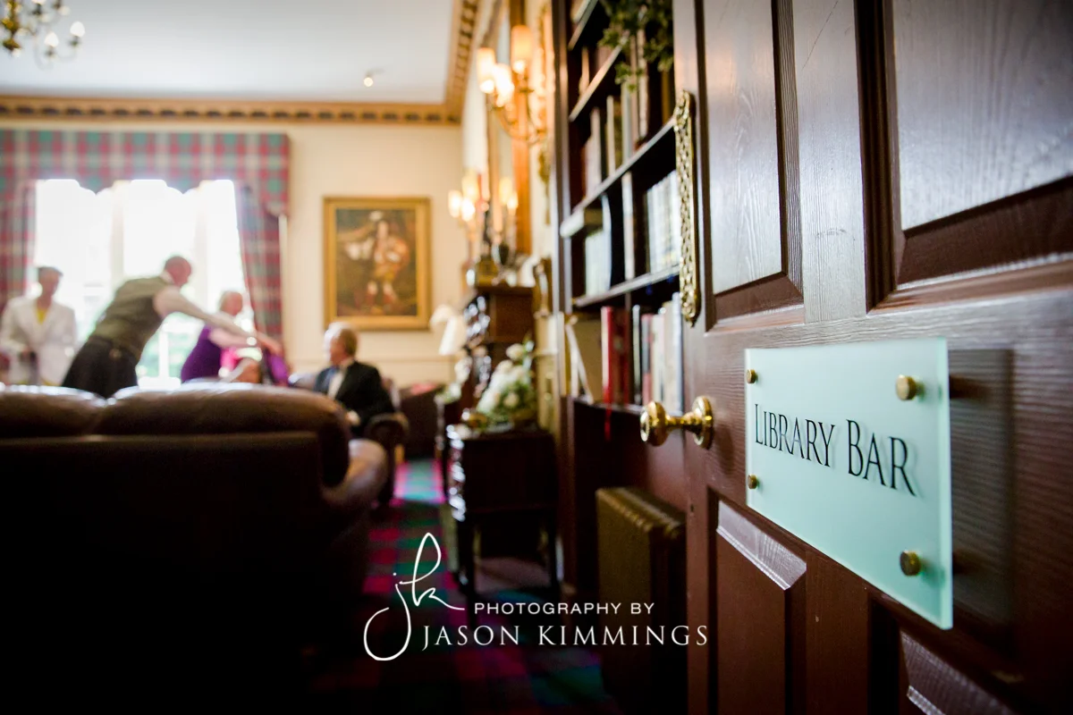 Melville-castle-wedding-photography-edinburgh-west-lothian-bathgate-8.jpg