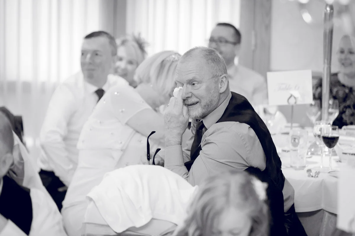 Dunfirmline-wedding-photos-Garvock-city-chambers-36.jpg