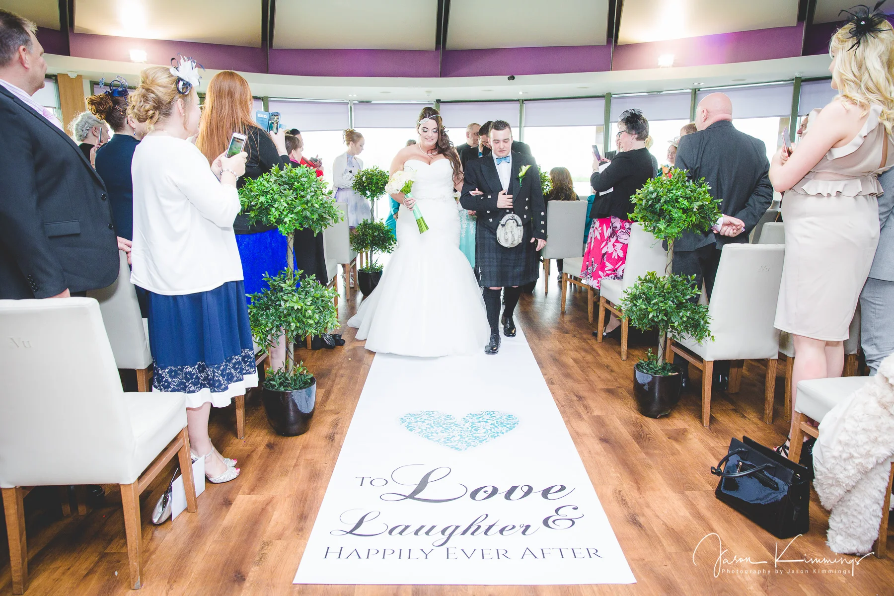 vu-wedding-photography-bathgate-16.jpg