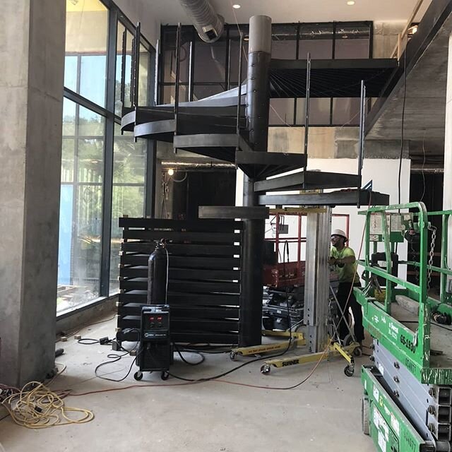 Another throwback. This one fanning out #treads on our latest #commercial #spiralstair. Nice to build this one during the daylight hours. #interiordesign @coopercarry_interiorsstudio #interiors #fabrication #atlanta #AMLI