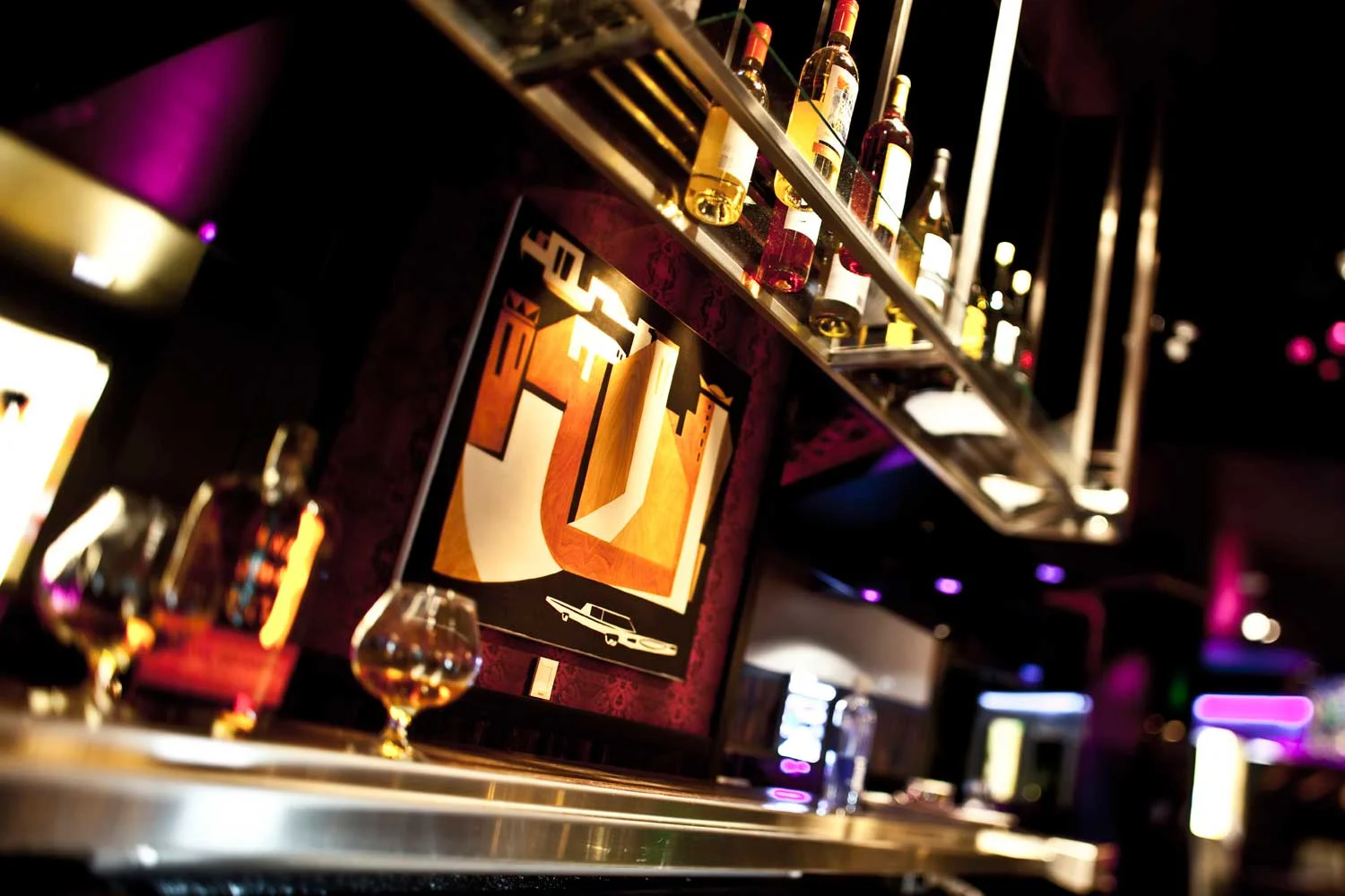 DOW_MG_0614car-art-bar.jpg