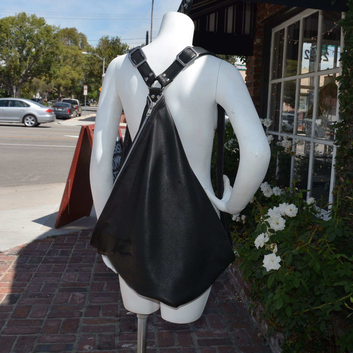 Fashion Ladies Black Leather Custom Backpacks for Women Cowhide