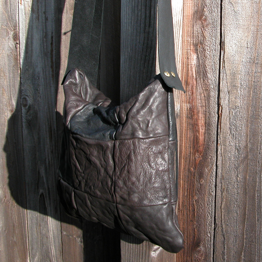 Toggle Small Bag in black leather