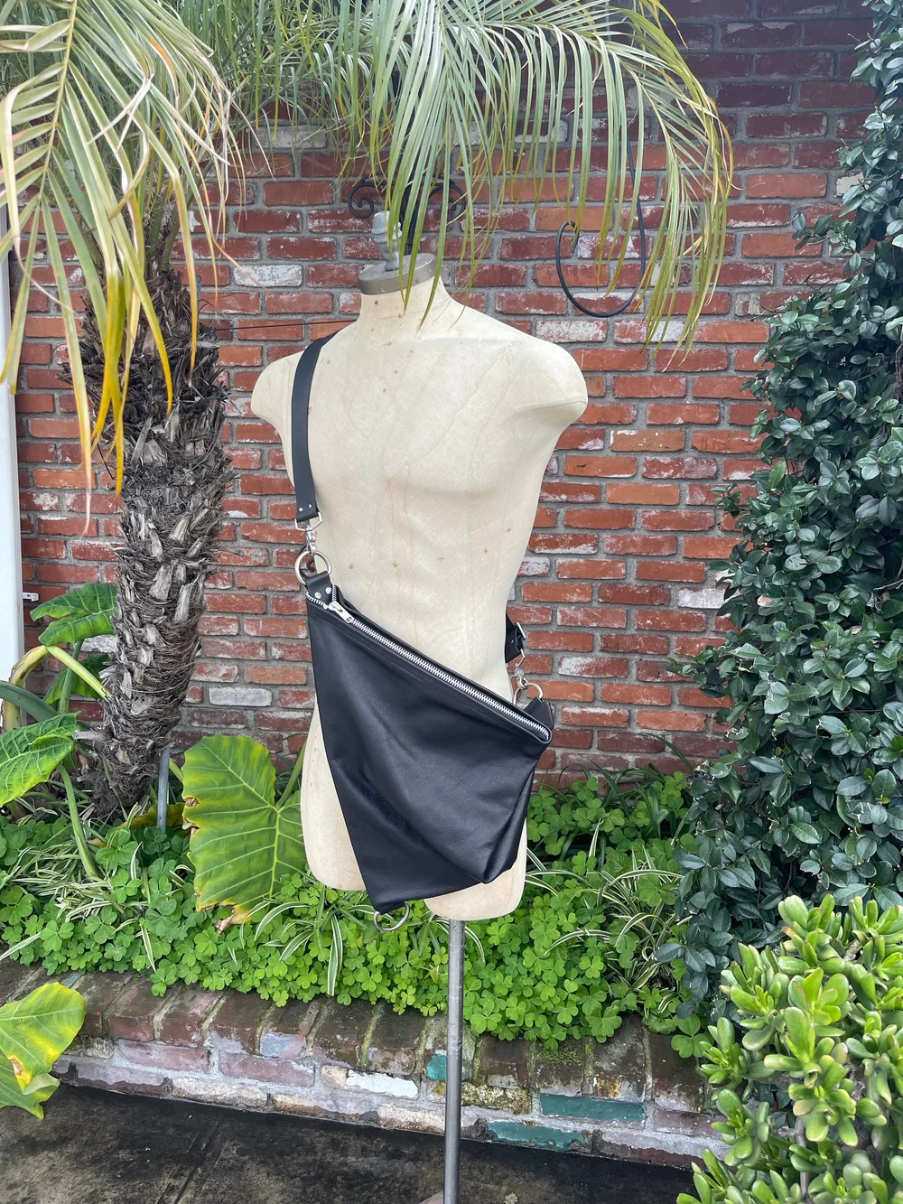 Black Cowhide Leather Convertible Fold Over Triangle Sling