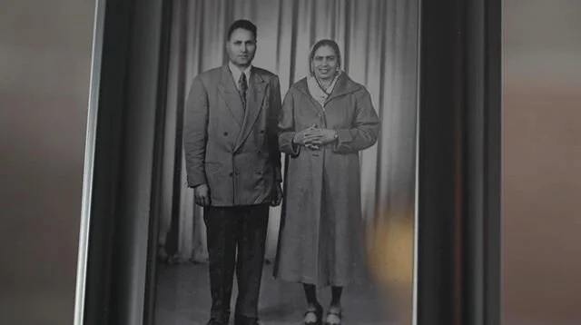 #Repost @doxafestival with @get_repost
・・・
#DOXA2020 presents Shorts Program: BC Voices. Featuring HAVE YOU FORGOTTEN ME? (dir. Baljit Sangra): Anchored by the letters of a wife left behind, director Baljit Sangra considers one Sikh family's story of