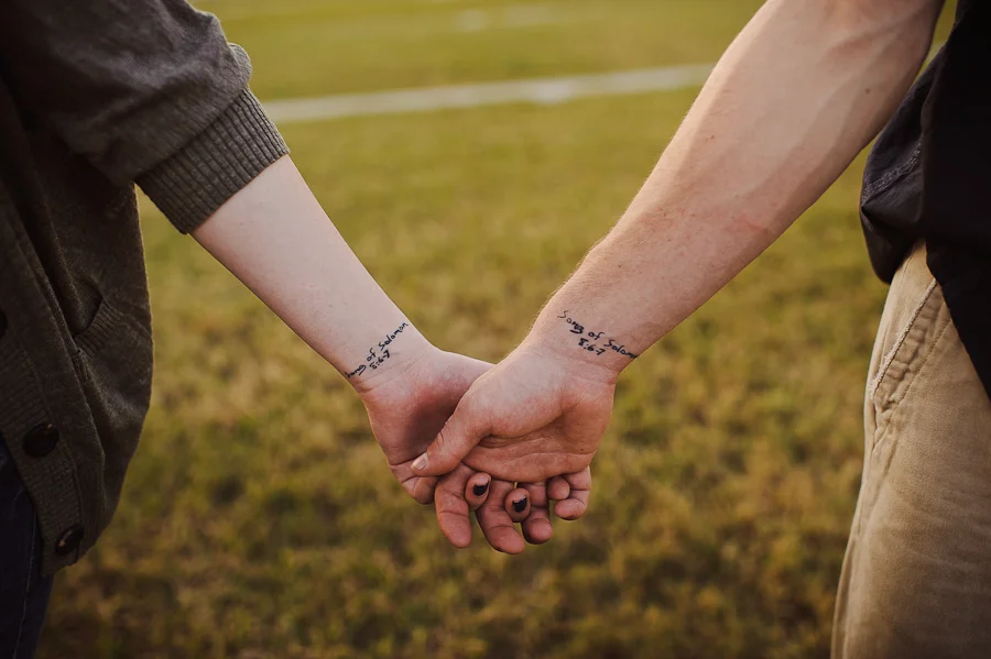 Romantic Couples Photography | Engagement | Sunglow