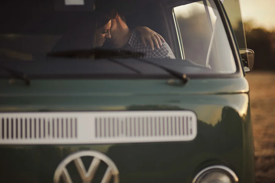 Engagement picutres with a vw wagon bus