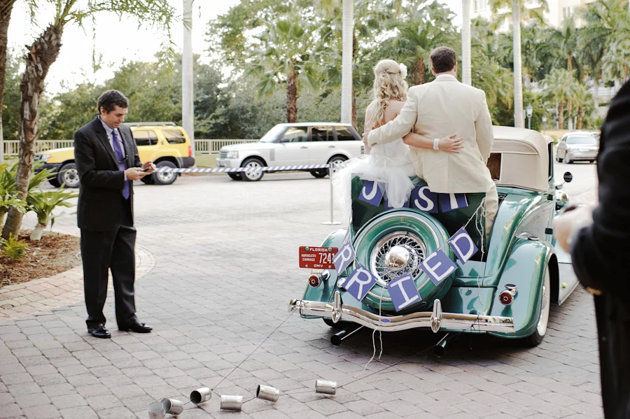 Vintage Car Wedding Decorations