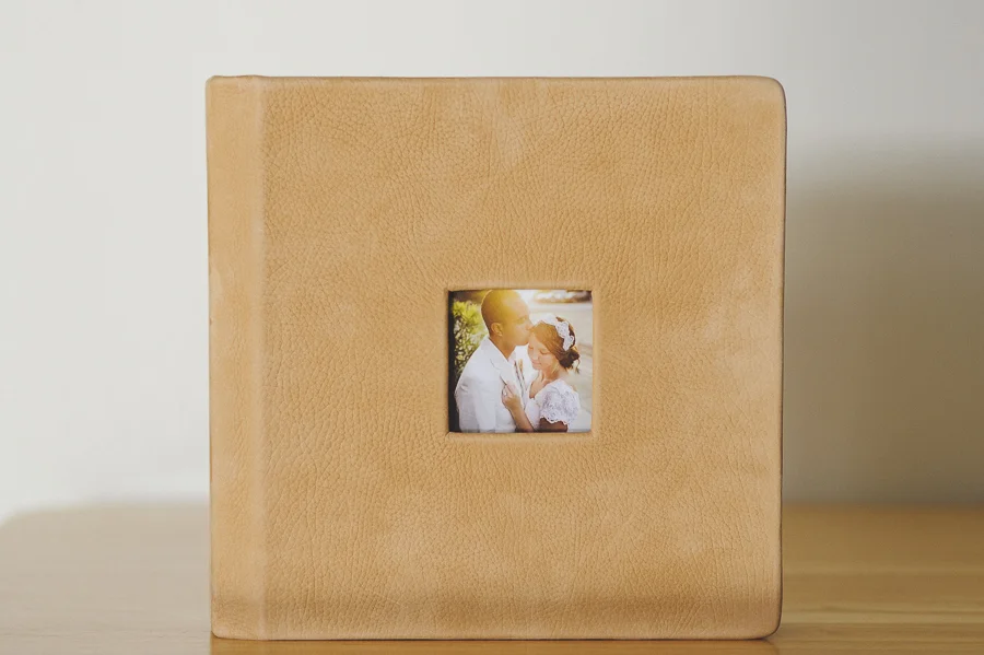 redtree cameo cover square
