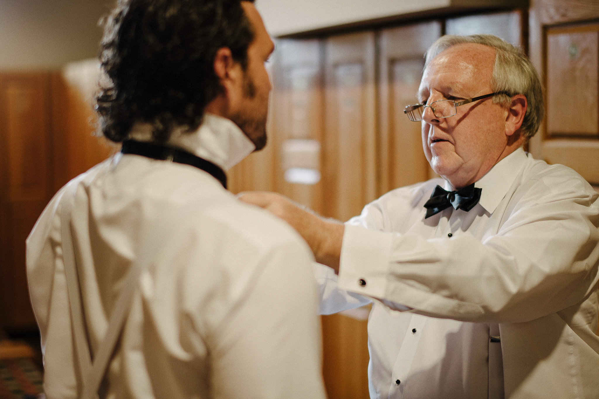 Groomsmen in White Dinner Jackets