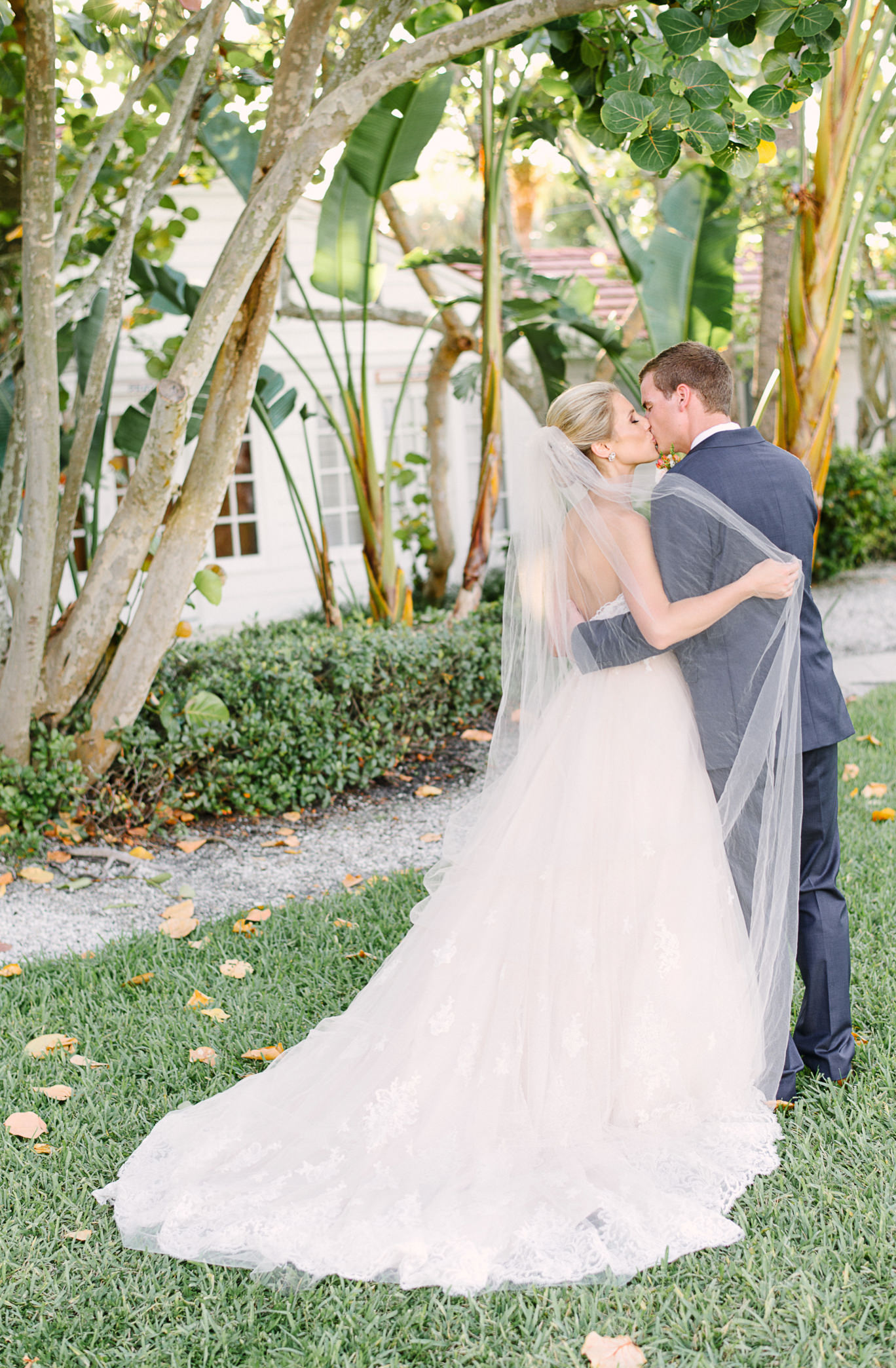 Carlouel Yacht Club Wedding