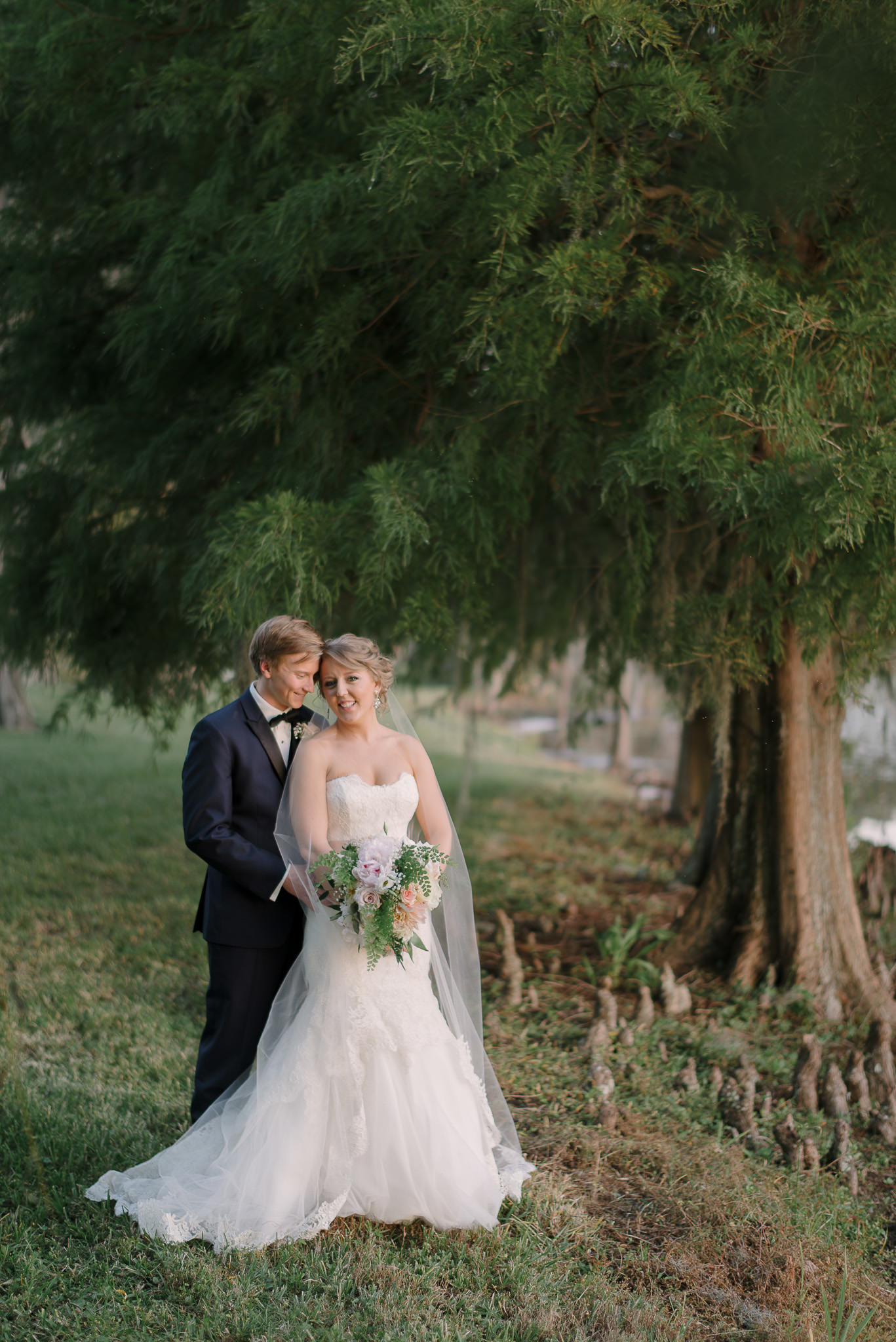 Cypress Gove Estate Wedding Orlando Florida Sunglow Photography