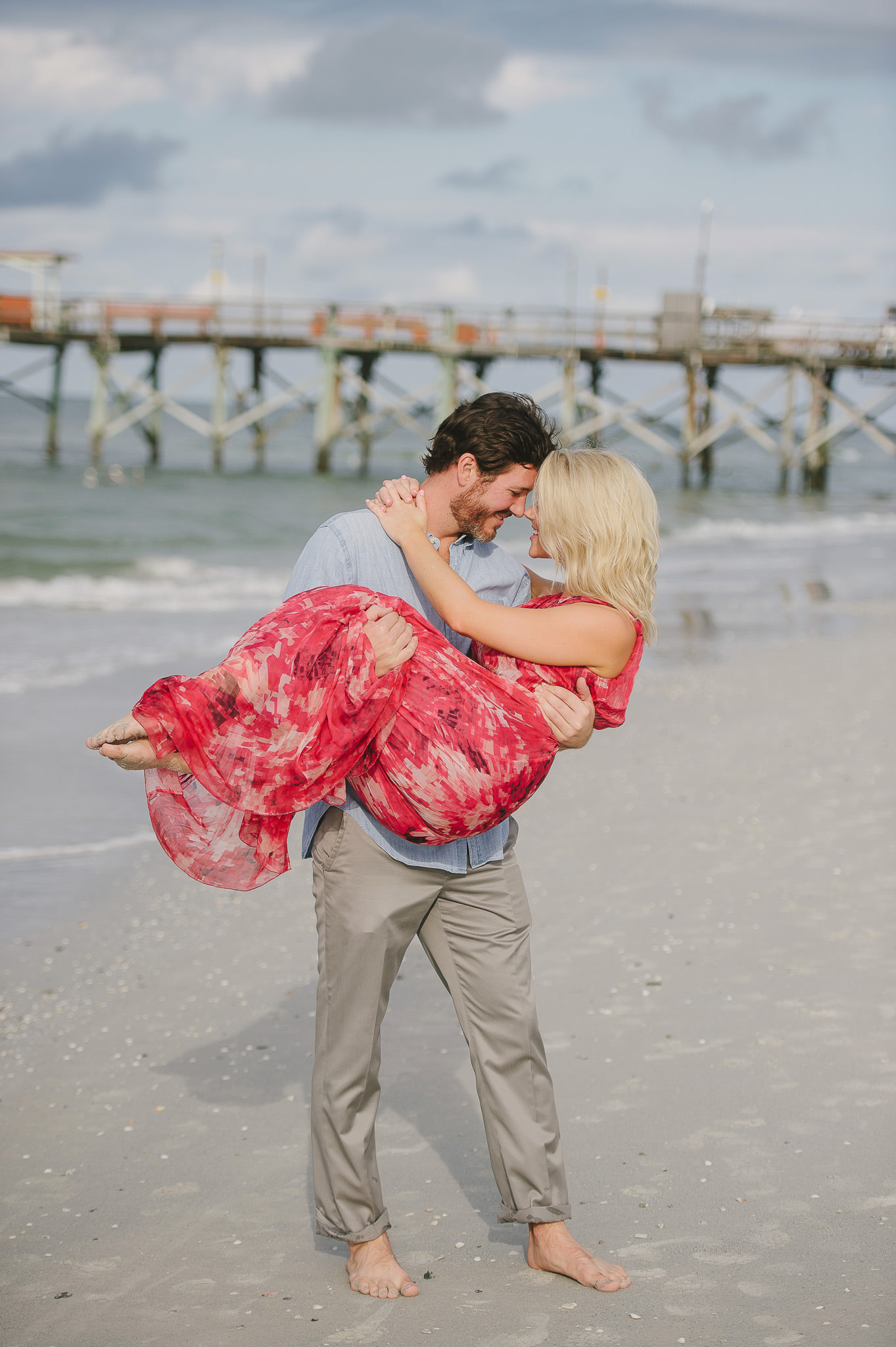 Beautiful Beach Engagement Pictures