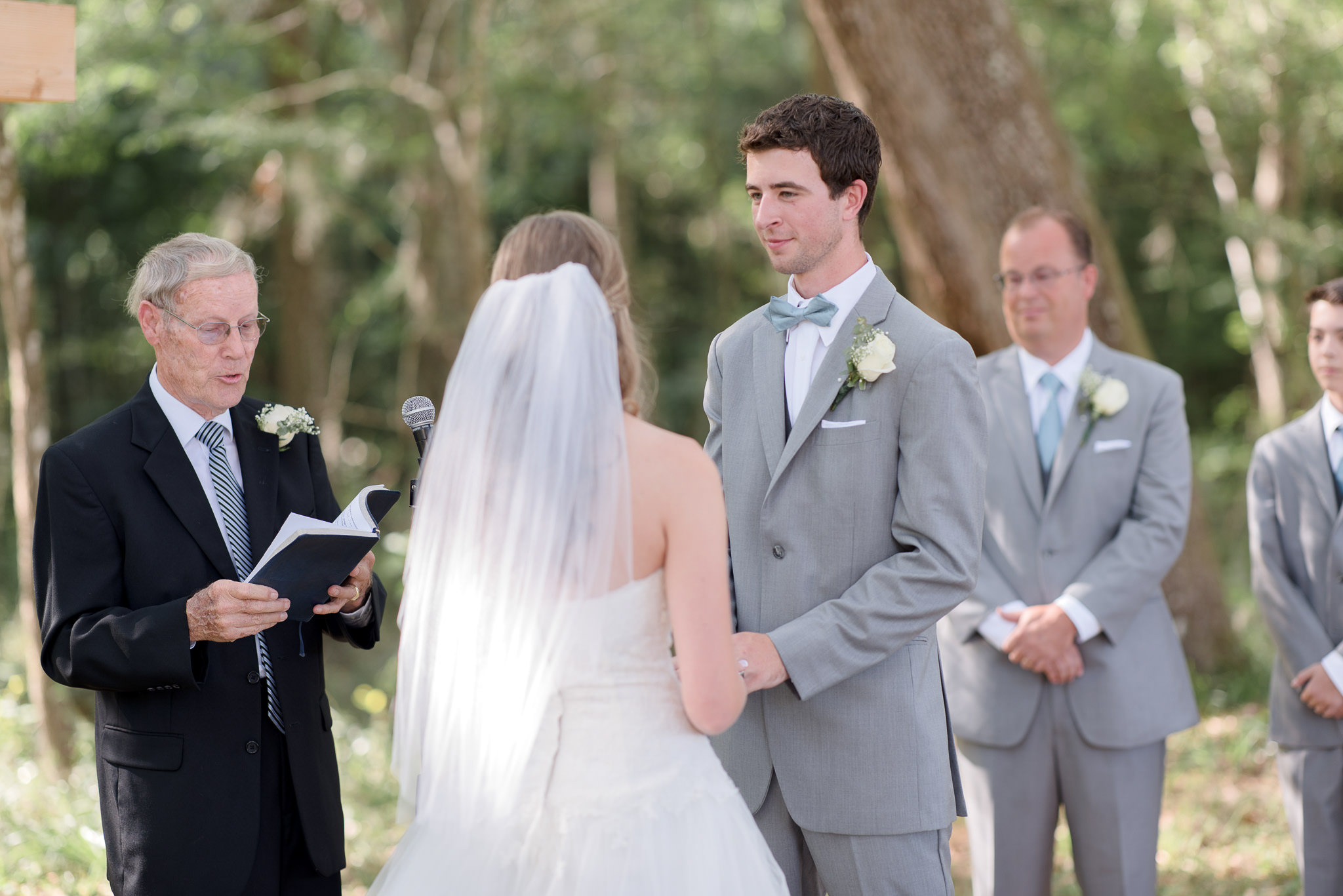 October Oaks Wedding  Sunglow Photography