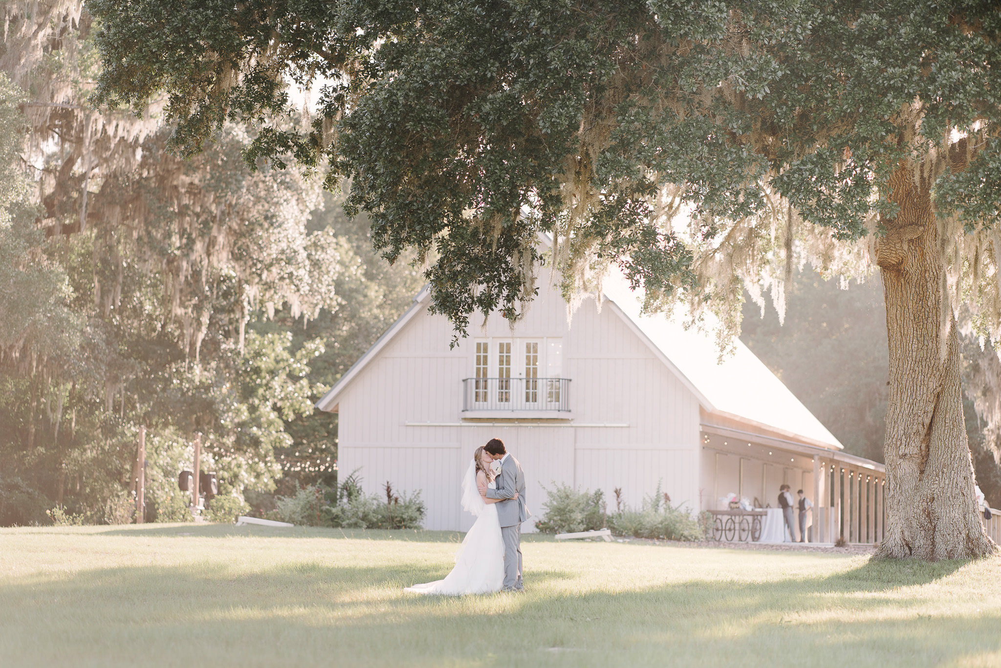 October Oaks Wedding  Sunglow Photography