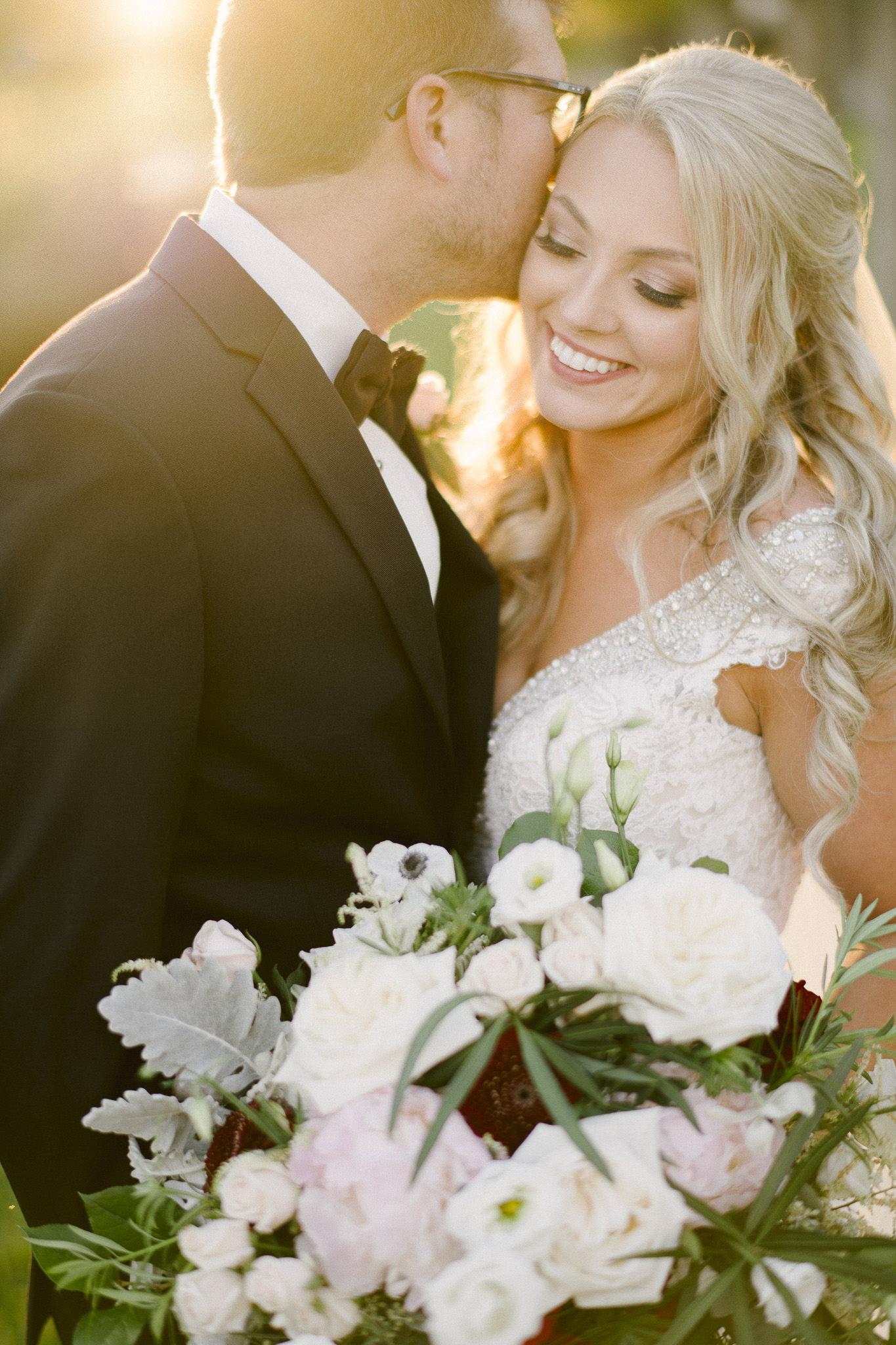 Elegant Downtown Lakeland Wedding around Lake Mirror