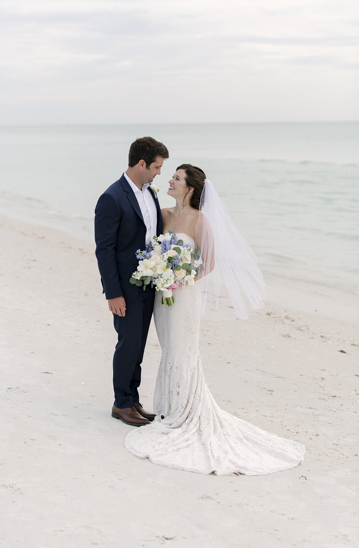 Carlouel Yackt & Beach Club Wedding Sunglow Photography