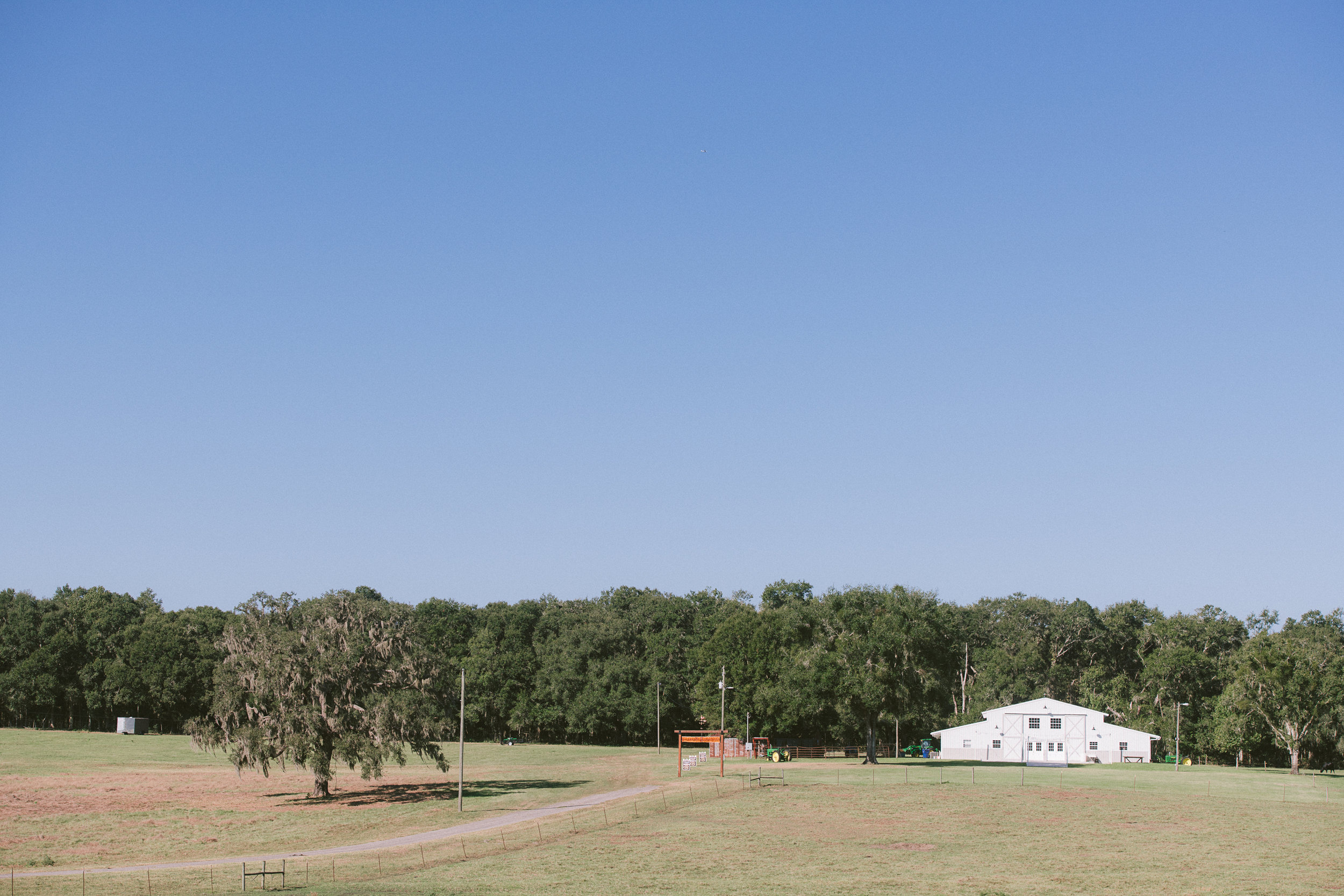 Dade City Wedding Waller Ranch Sunglow Photography Caroline Kris