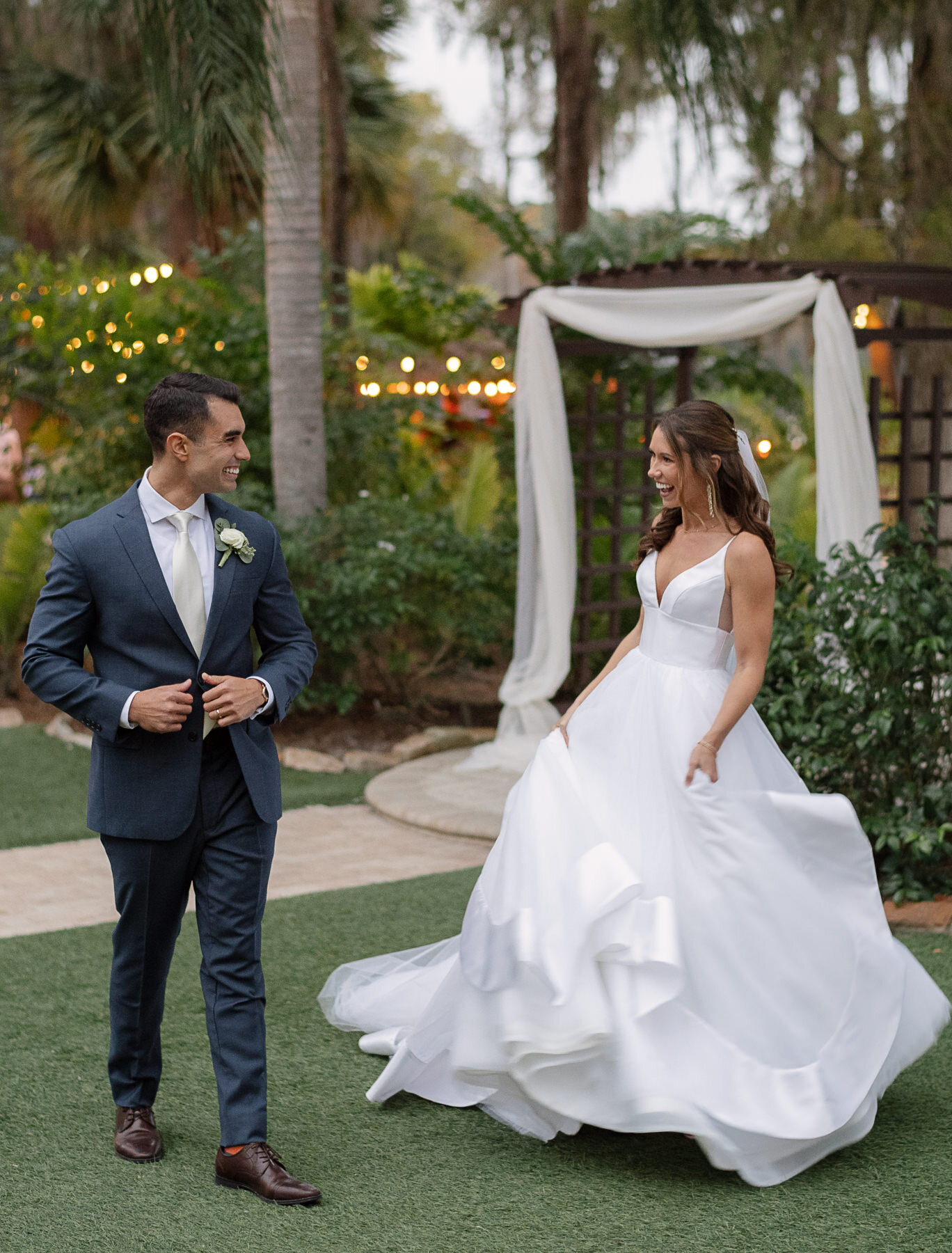 Paraise Cove Wedding by Sunglow Photography in Orlando, FL 
