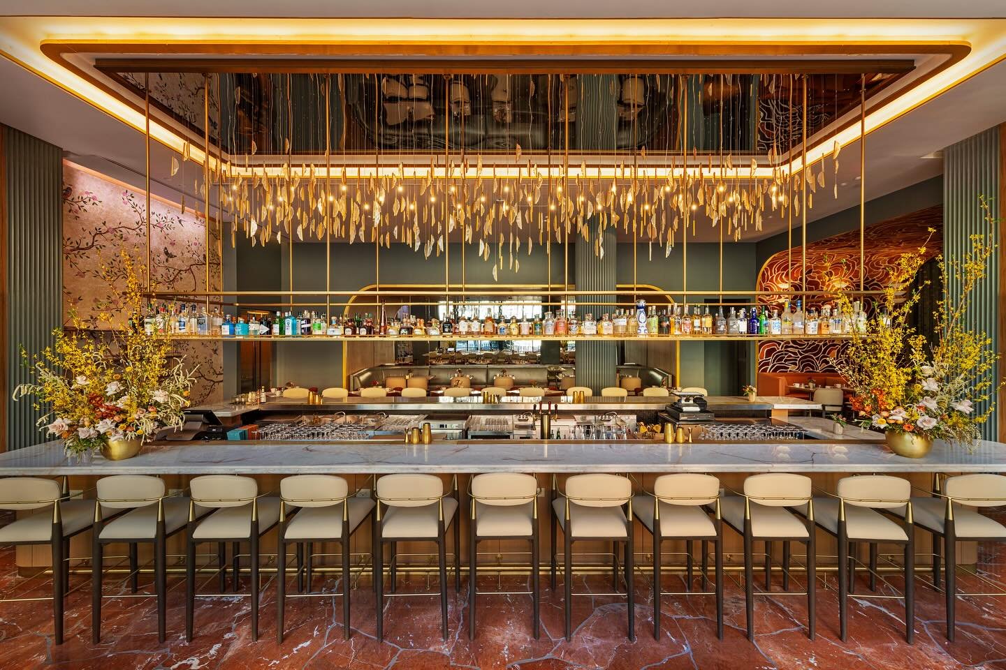 An immersive dining experience shaped by Austin&rsquo;s landscape- layered, textural, and deeply rooted in place.

📸: @michaelkleinbergphotography