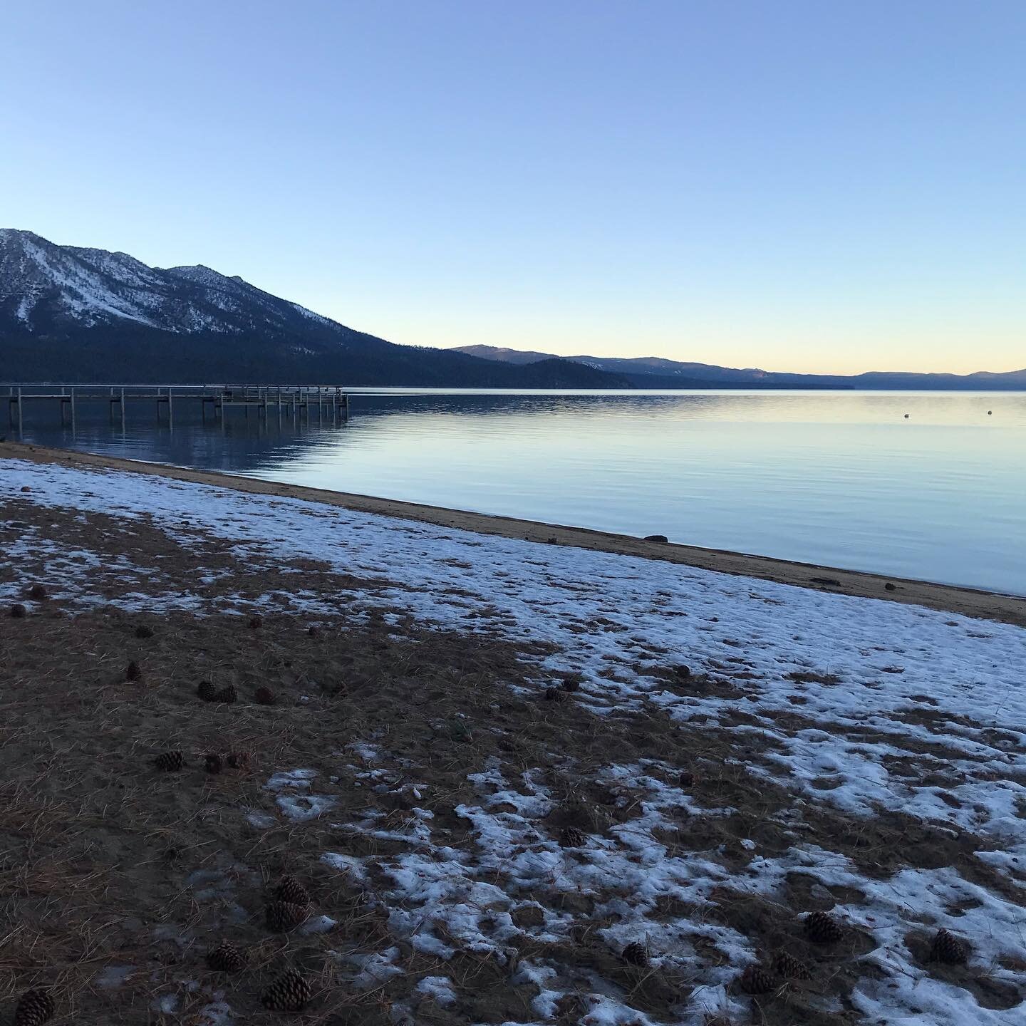 Each day, I venture outside before the sun falls behind the mountains. I want to impress upon my mind that last bit of light.⁣
⁣
Craving the sound of water brushing over sand, I walked to the lake. It was cold. Quiet. An empty beach. I walked along t