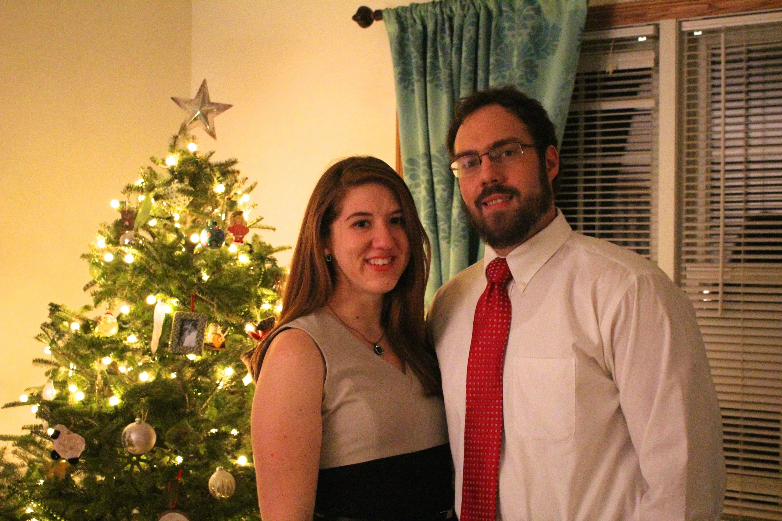 Brand new hubby and wife. Aunt Shell and uncle Jason<3
