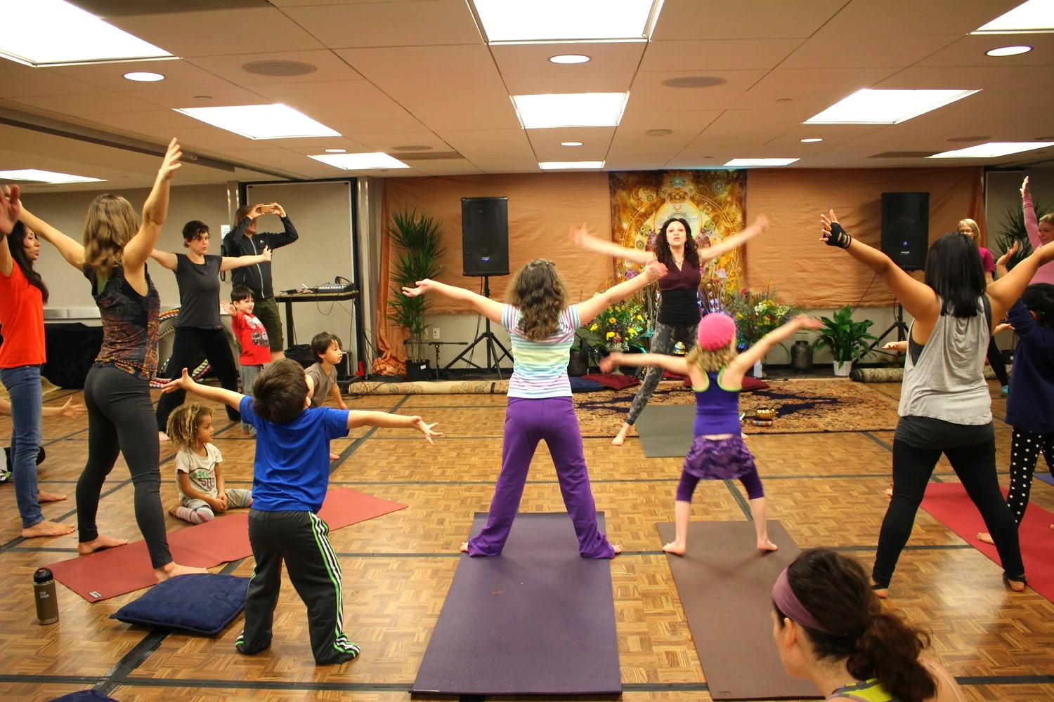 Mark Jacinto doing yoga<3