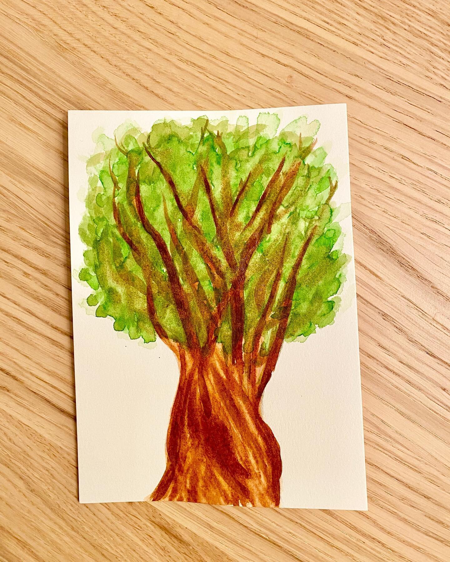 Day 13: I&rsquo;m not sure how I feel about this tree, it didn&rsquo;t even dry completely before I took the pic but hey it&rsquo;s rooted and I got my exercise done 😅 
#gabrielakropfa100daysofpainting #100dayproject #watercolor #painting #danafox