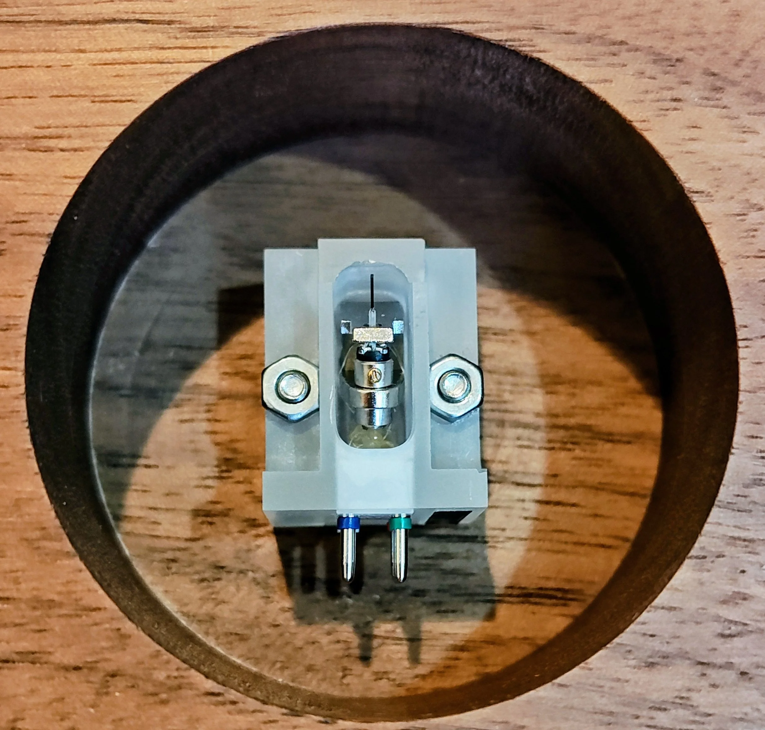 Kuzma CAR 70 Open Box 1.jpg