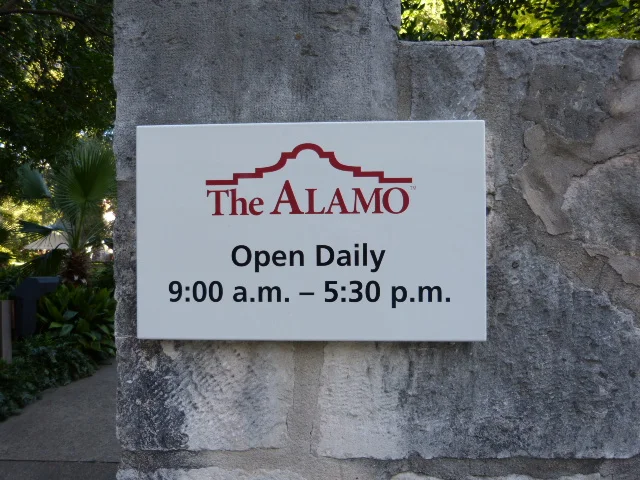 The back entrance to the gardens behind the Alamo