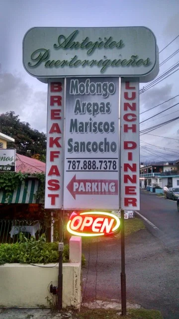 The road led to the beach and to fancy tourist hotels. The restaurant was only a short distance from the main drag through town.