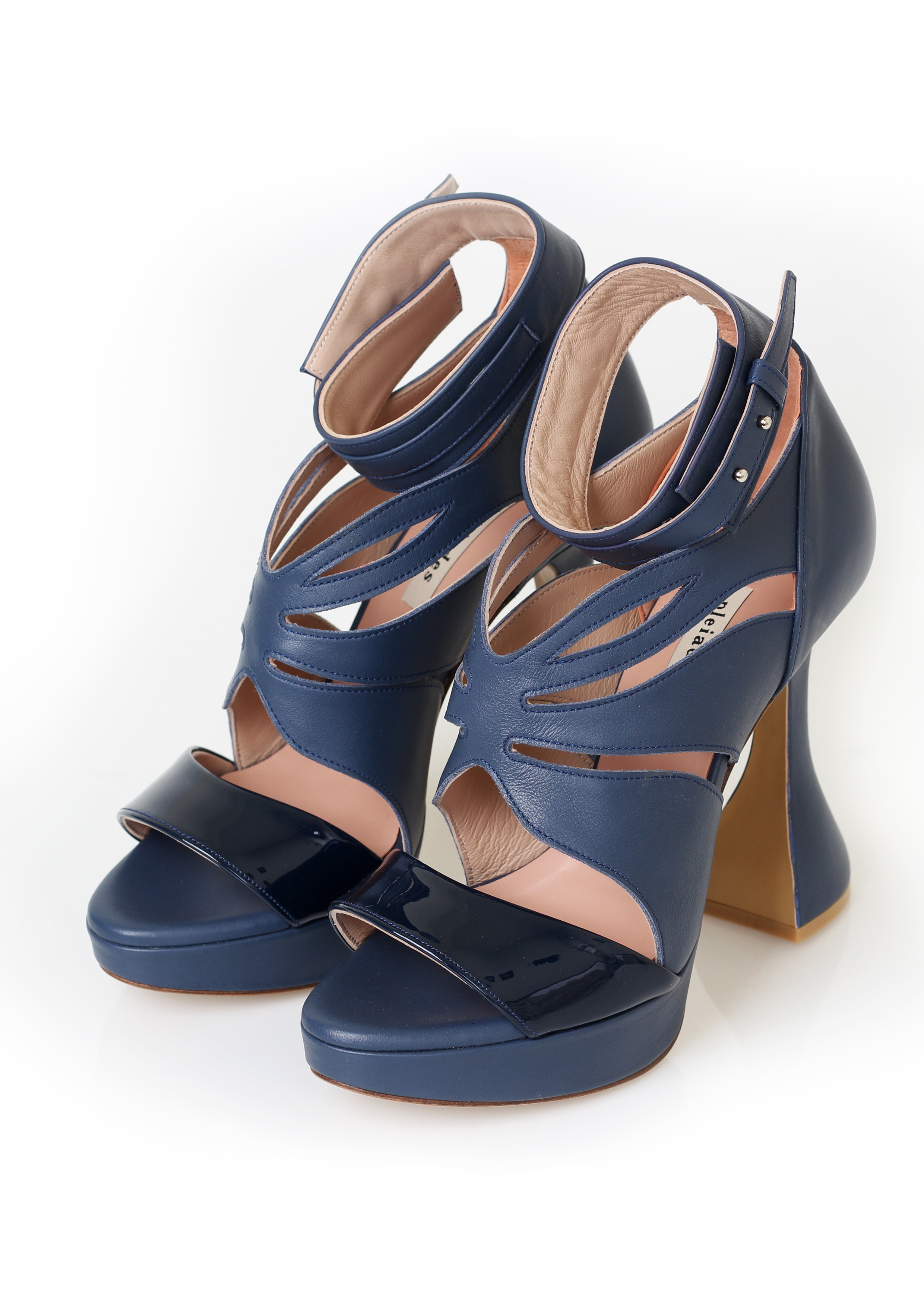 THUMBNAIL_PAPILLONS-NAVY.jpg