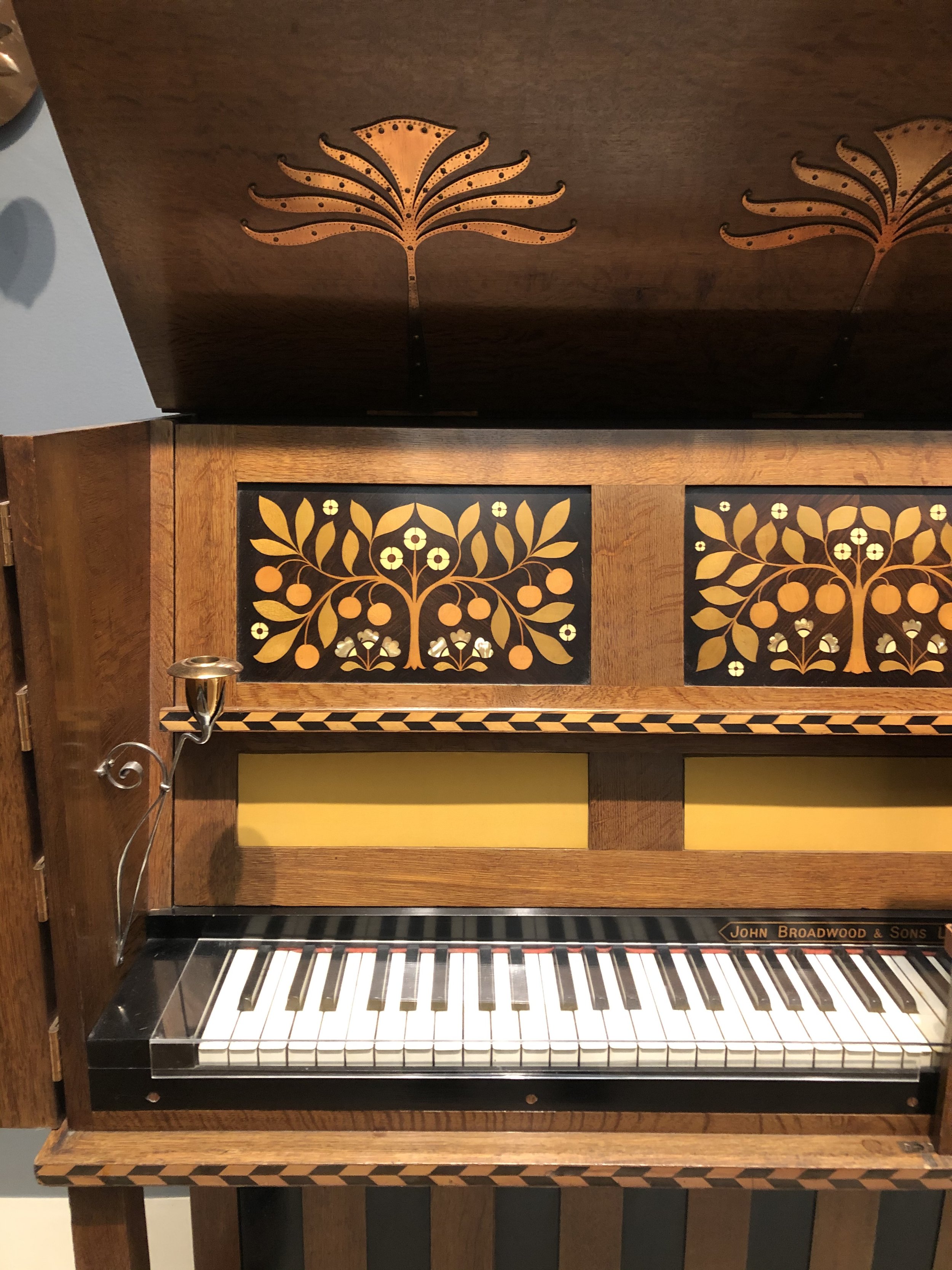 Manxman Pianoforte (1897), Mackay Hugh Baillie Scott