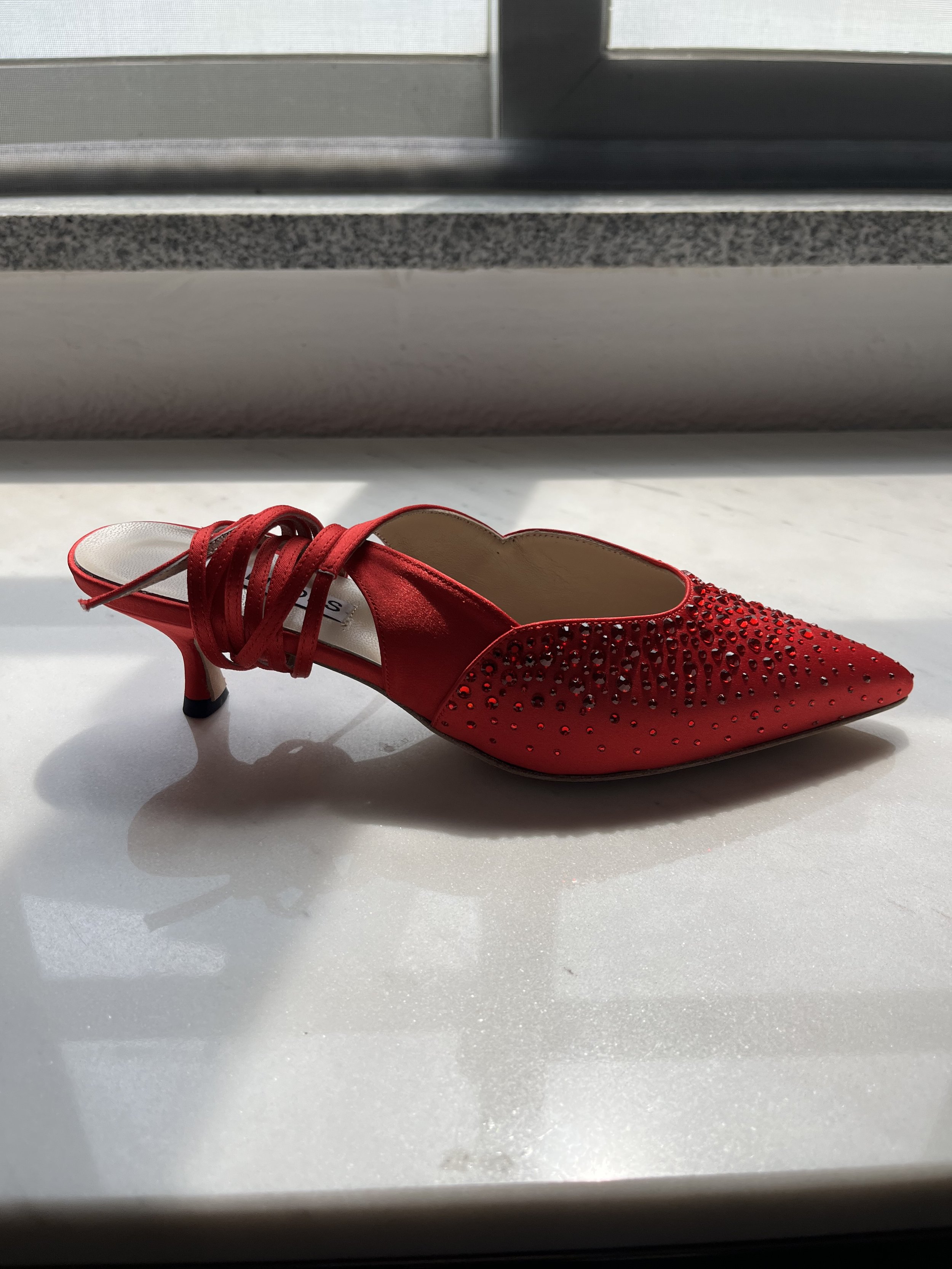 JANE-50-Ruby-Satin-Scarlet_01.jpeg