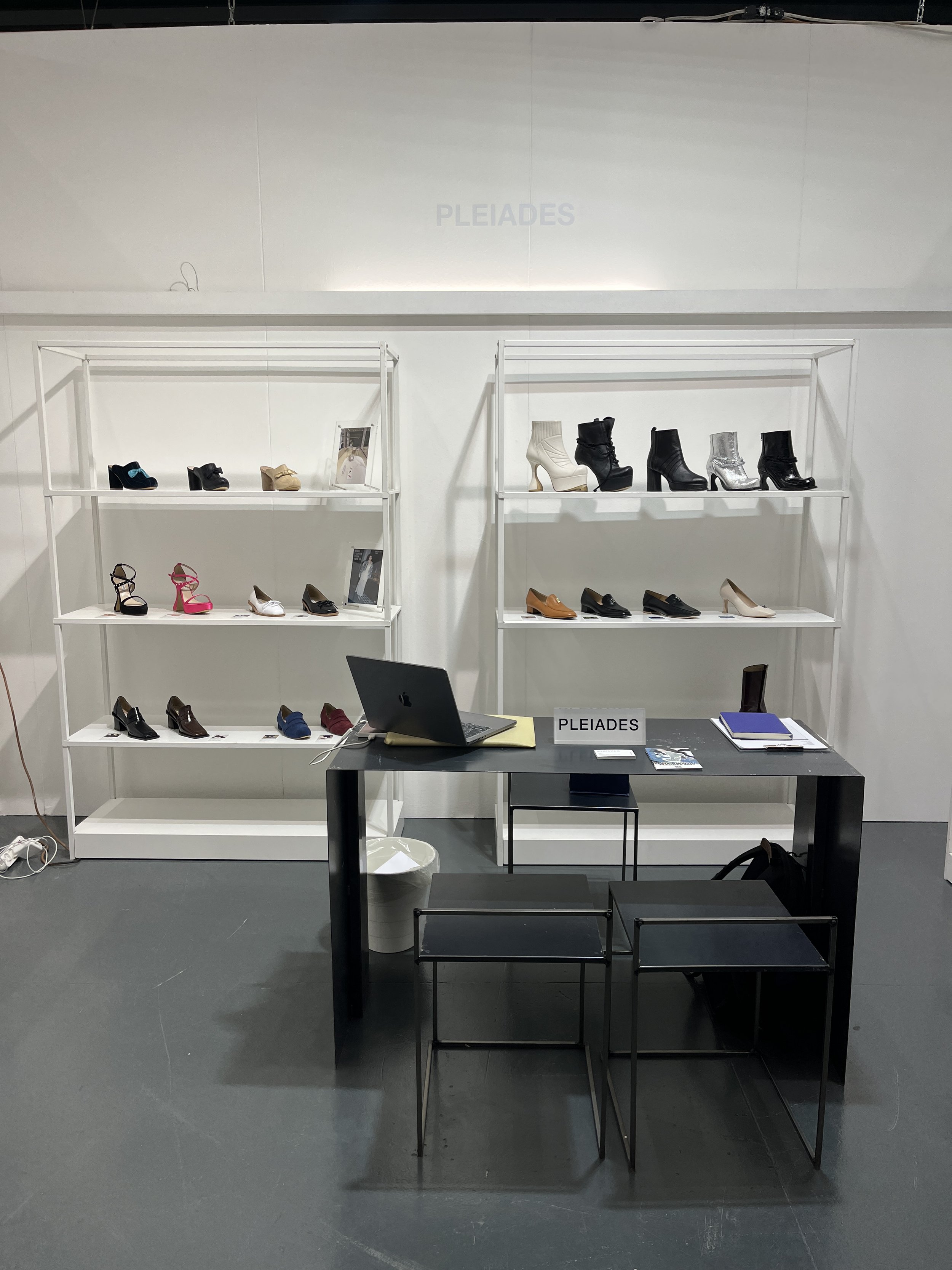  The initial display draft, as planned. 