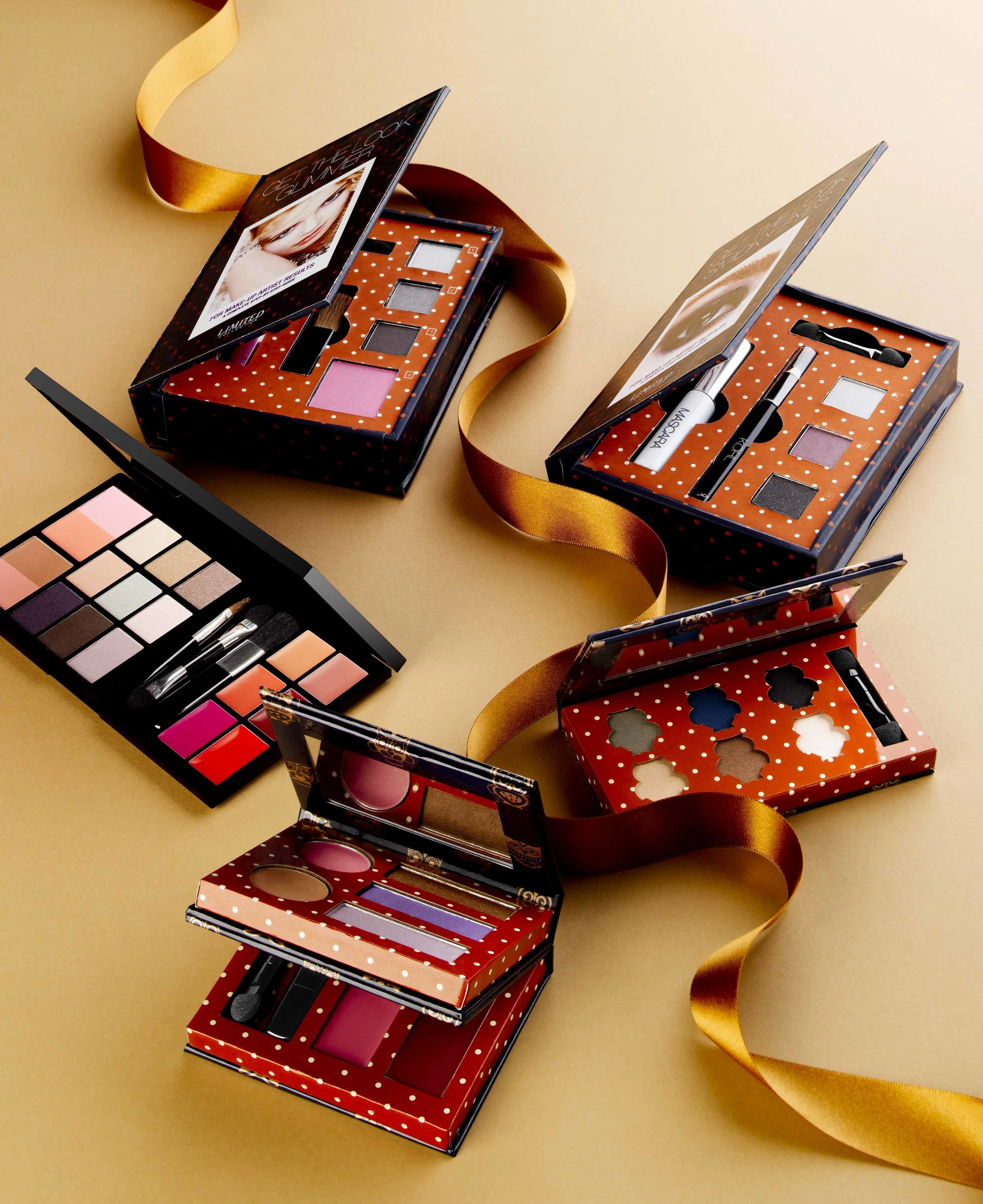 XMAS 2012 GIFTING copy.jpg